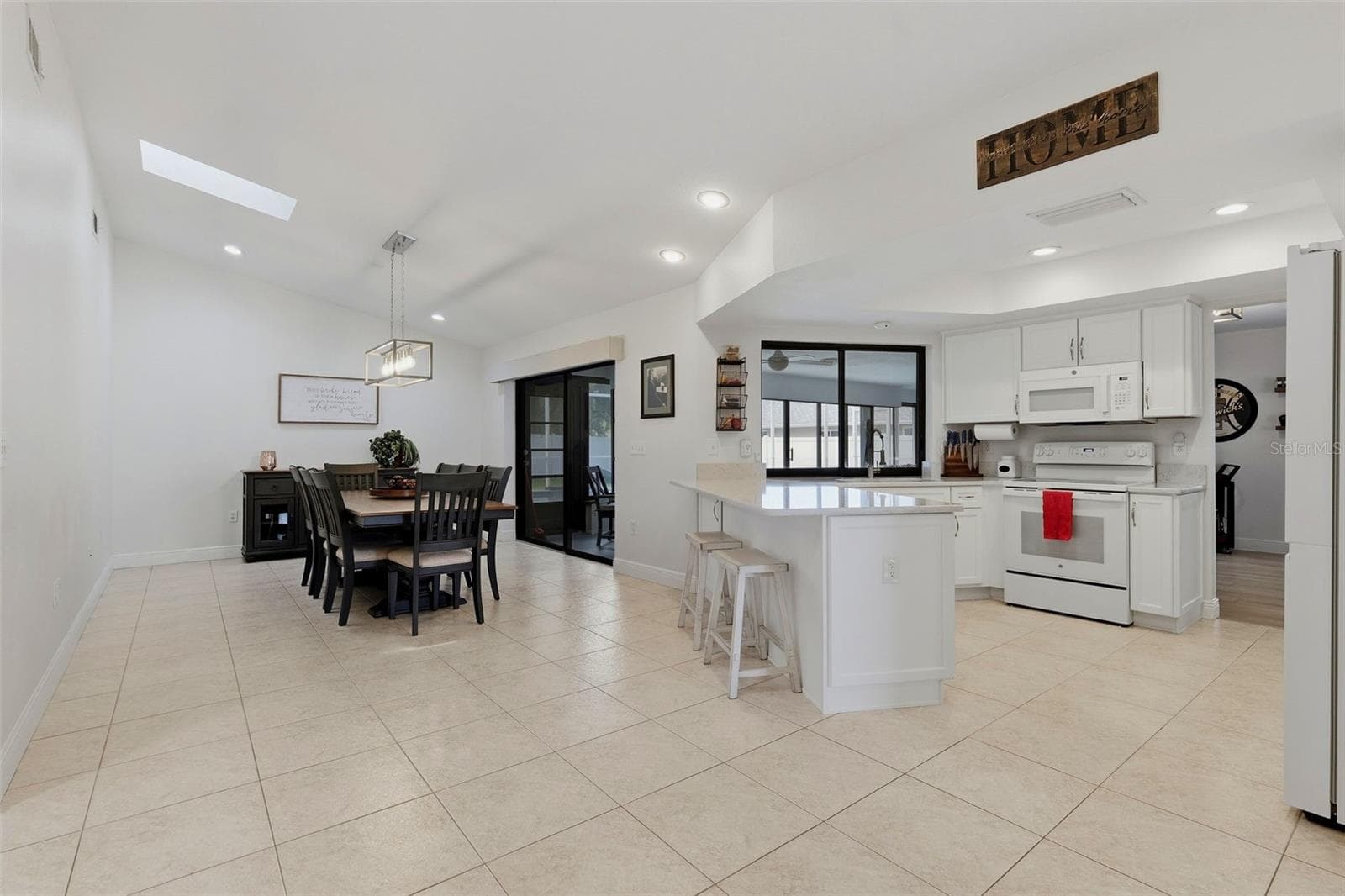Single Family Residence at 1598 VIRGINIA AVE, PALM HARBOR, photo 30 of 54