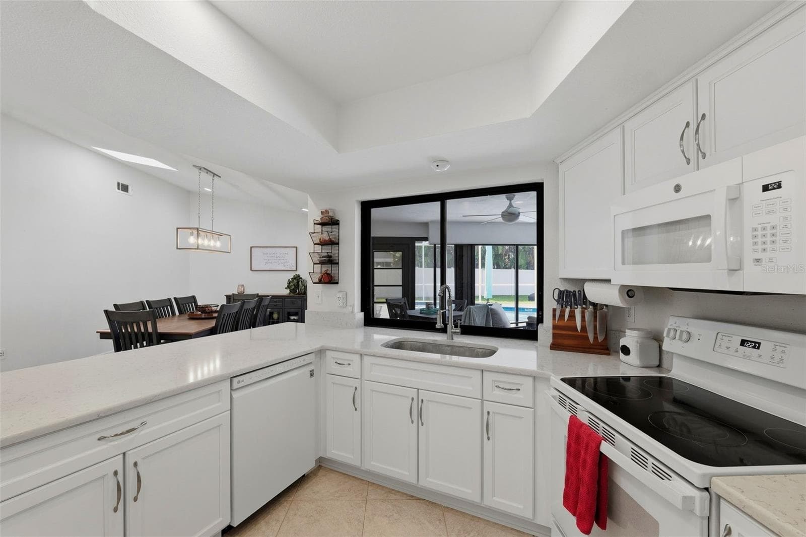 Single Family Residence at 1598 VIRGINIA AVE, PALM HARBOR, photo 36 of 54