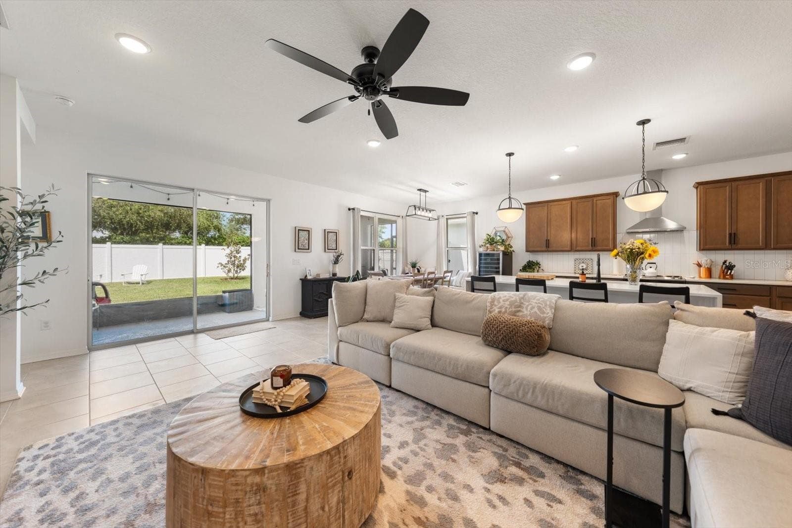Single Family Residence at 34181 RADLEY WAY, WESLEY CHAPEL, photo 4 of 61