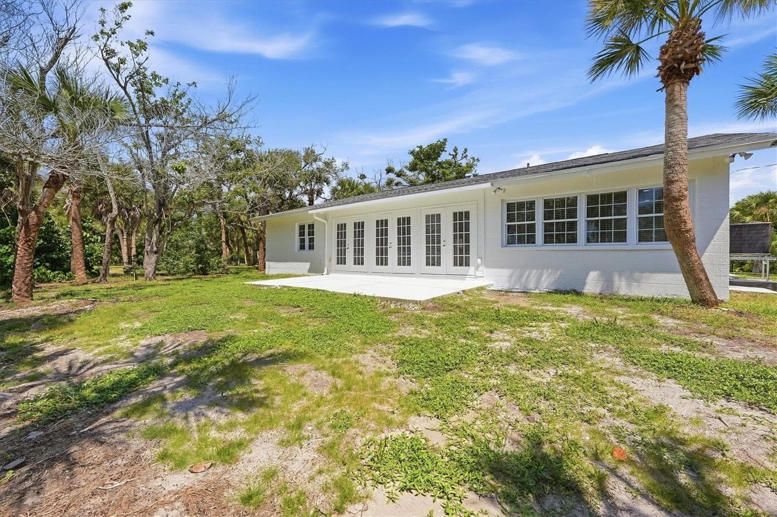 Single Family Residence at 3050 N BEACH RD, ENGLEWOOD, photo 41 of 52
