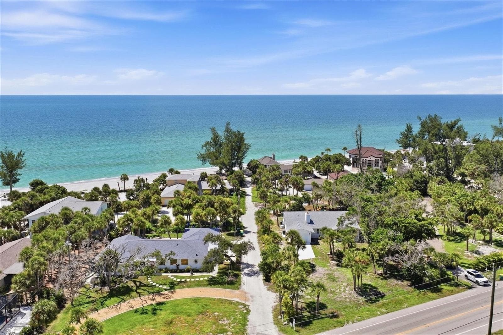 private easement/walkway to the Gulf - 3050 N BEACH RD, ENGLEWOOD
