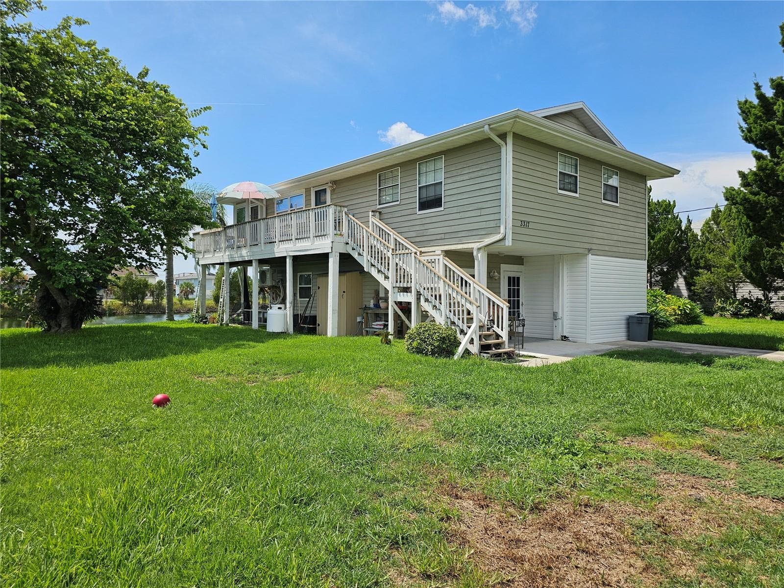 3317 OLEANDER DR