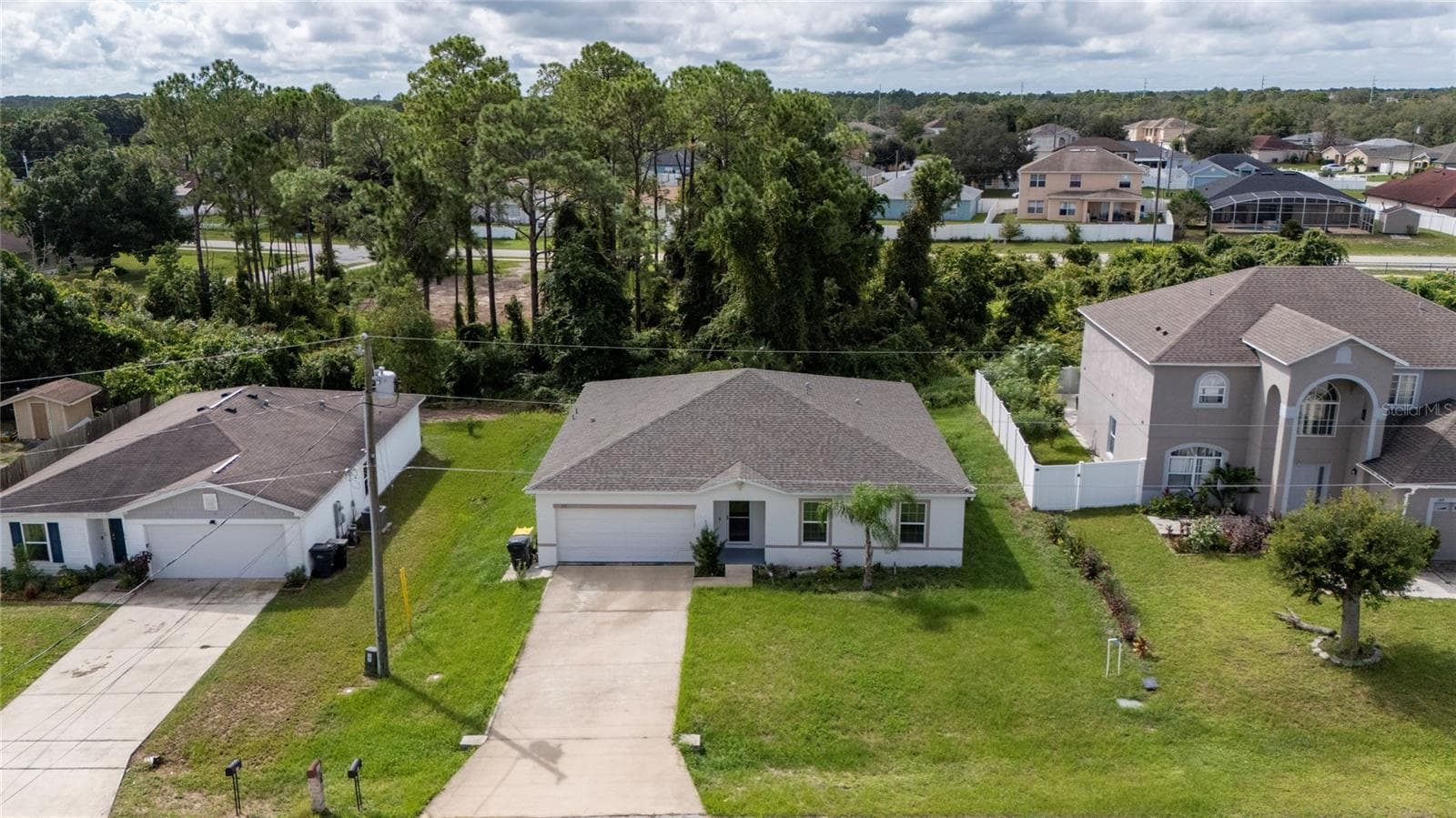 Single Family Residence at 151 FLATFISH CT, POINCIANA, photo 4 of 38