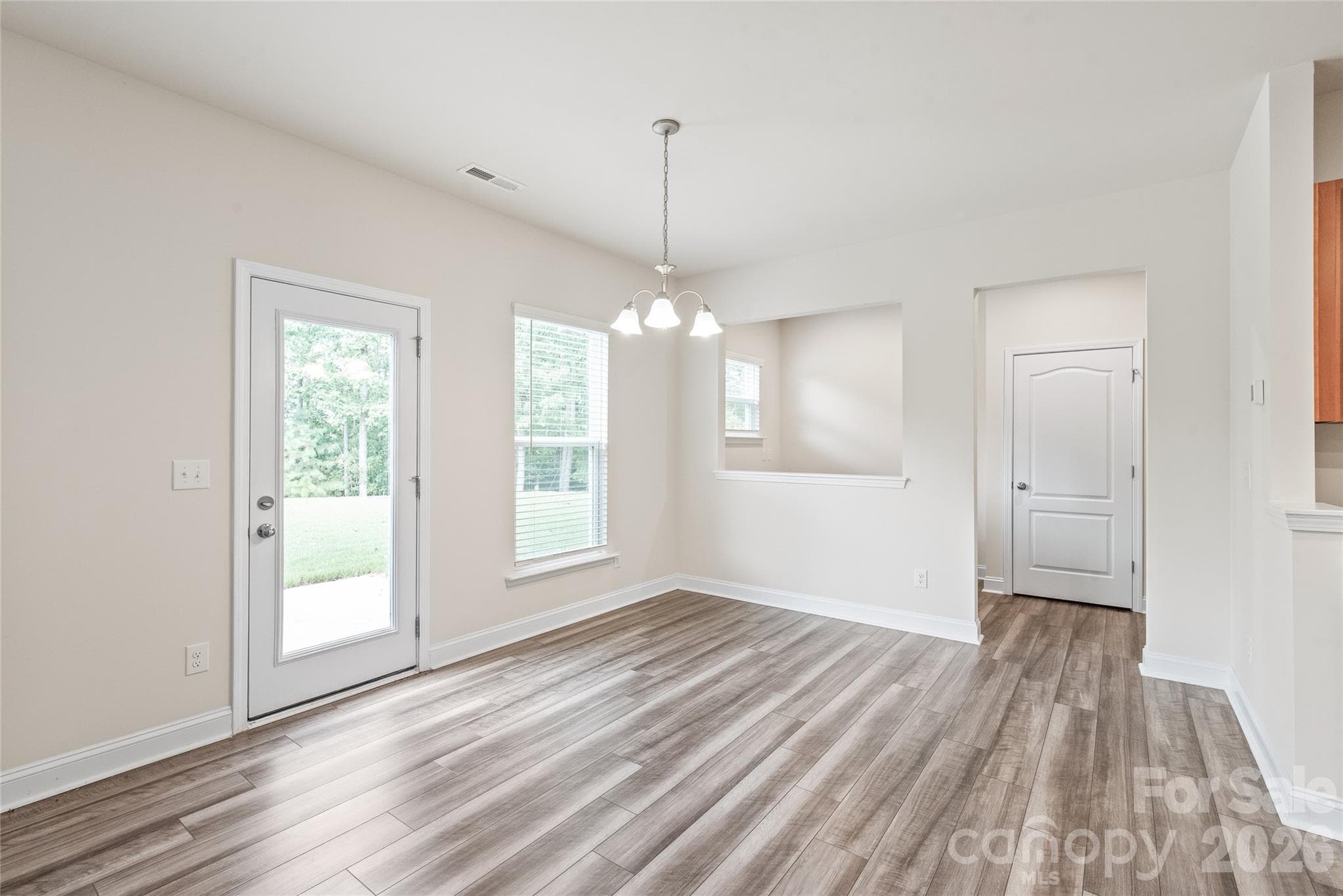 Single Family Residence at 1043 Kalli Drive, Matthews, photo 15 of 39