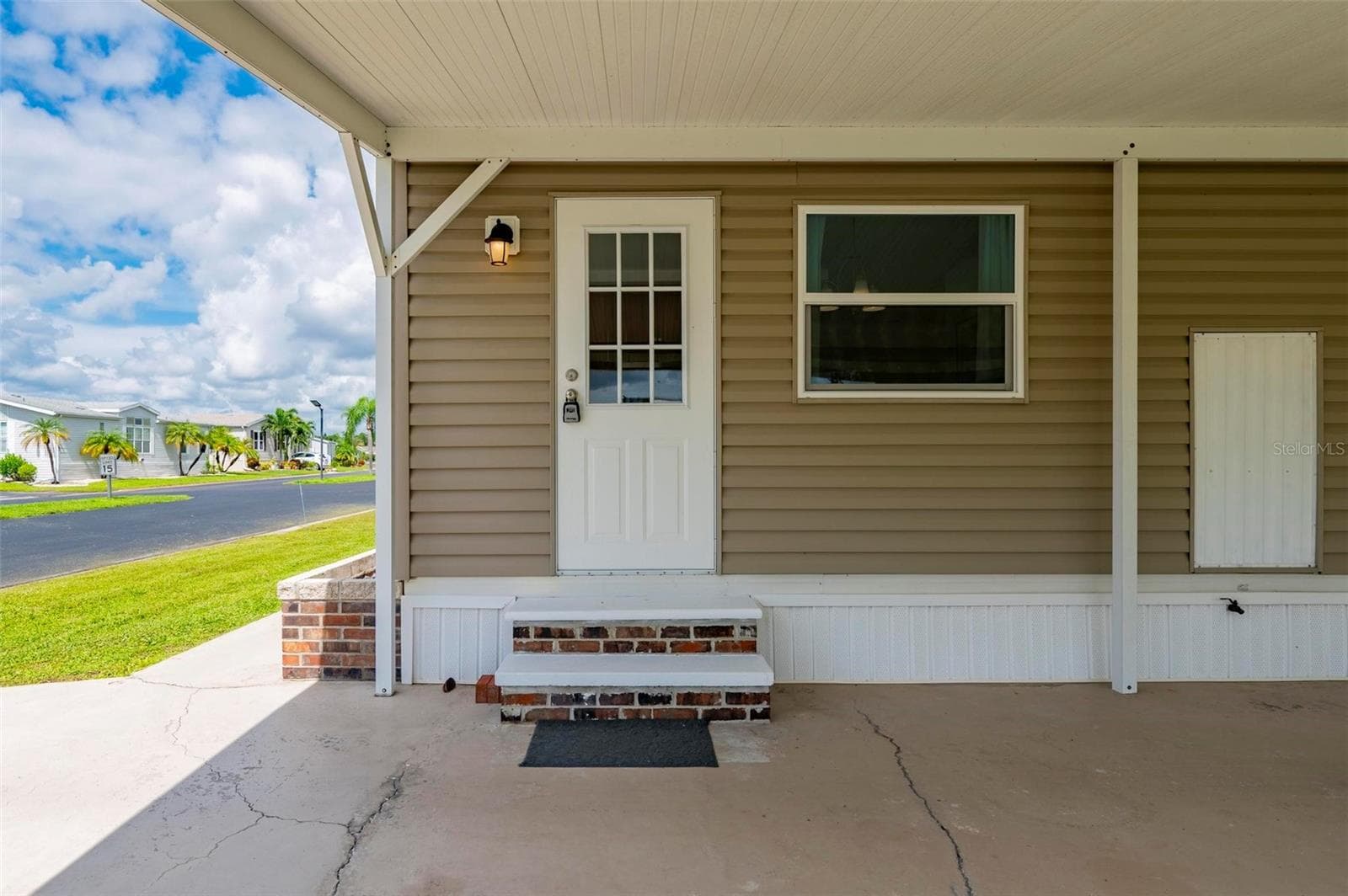 Manufactured Home at 1000 KINGS HWY #355, PORT CHARLOTTE, photo 3 of 74