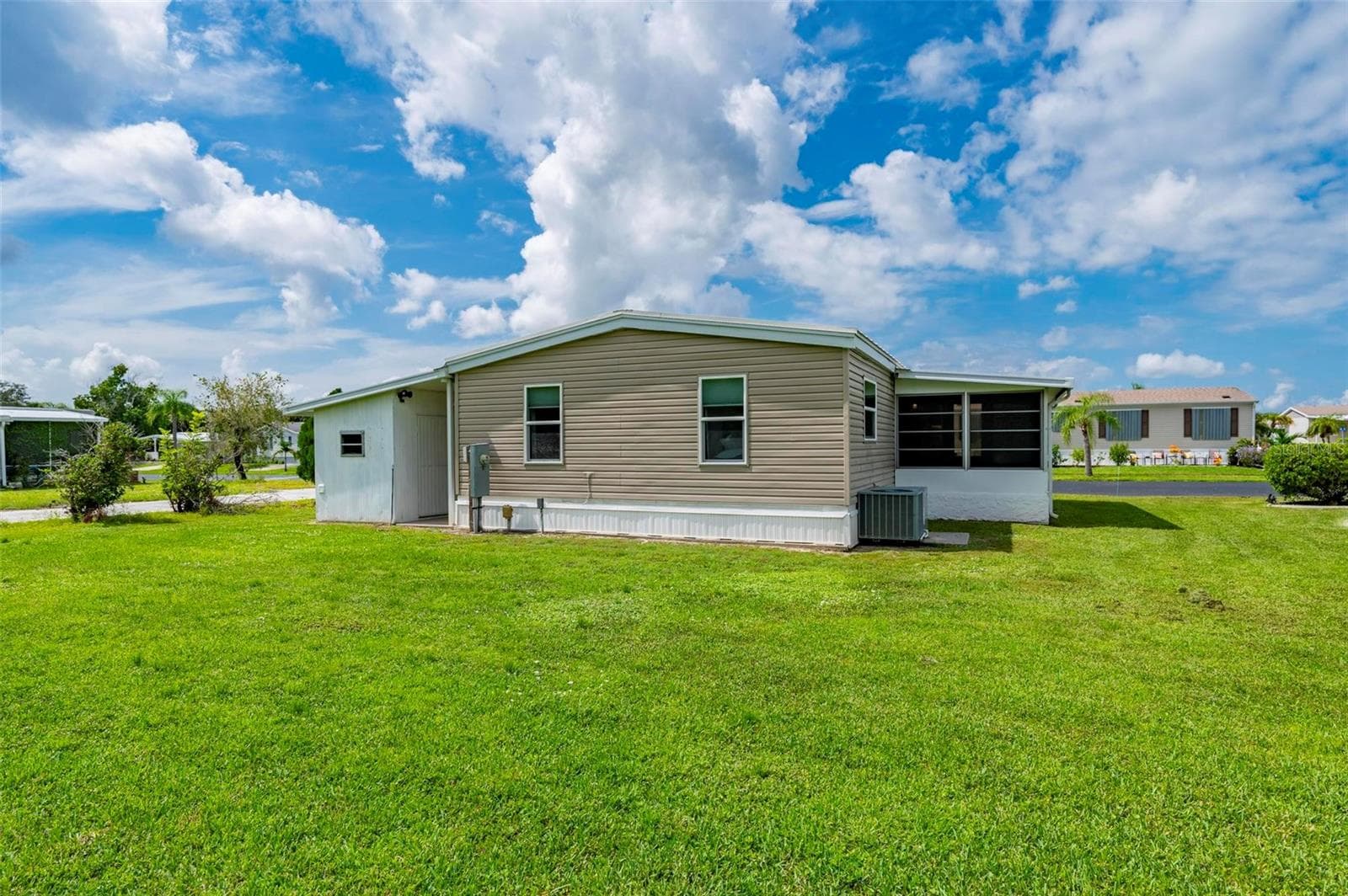 Manufactured Home at 1000 KINGS HWY #355, PORT CHARLOTTE, photo 41 of 74