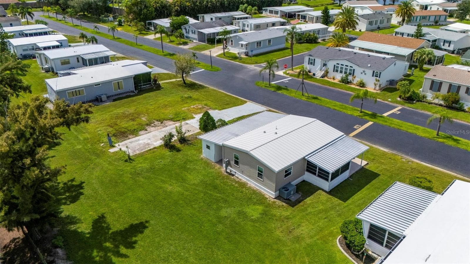Manufactured Home at 1000 KINGS HWY #355, PORT CHARLOTTE, photo 58 of 74