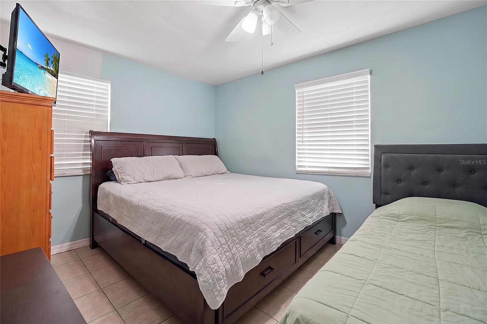 Single Family Residence at 1024 S ALHAMBRA CIR, NAPLES, photo 5 of 14