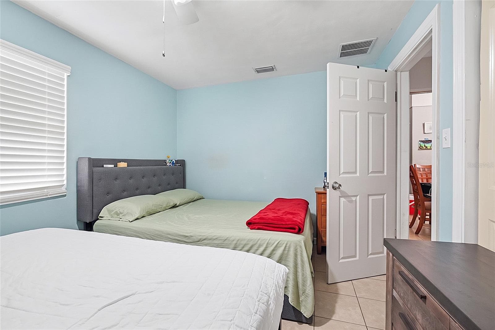 Single Family Residence at 1024 S ALHAMBRA CIR, NAPLES, photo 6 of 14