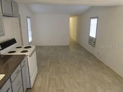 Manufactured Home at 6742 NW 62ND AVE, OCALA, photo 4 of 8