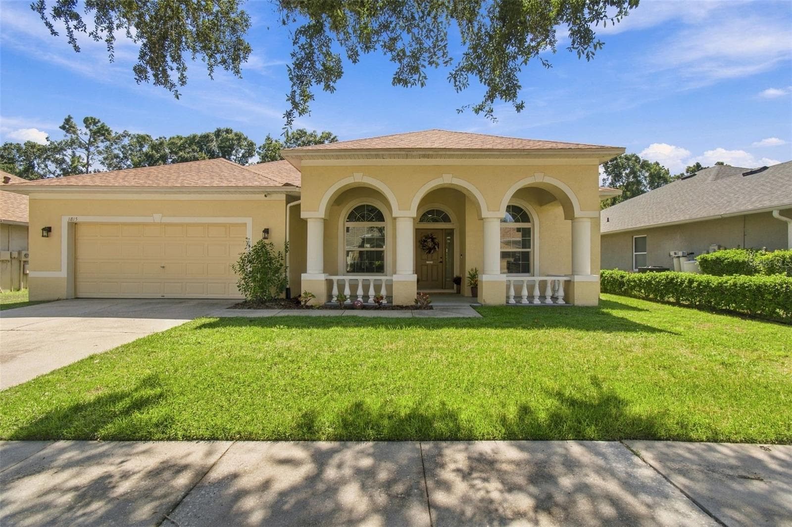 Single Family Residence at 1815 WINN ARTHUR, VALRICO, photo 3 of 100