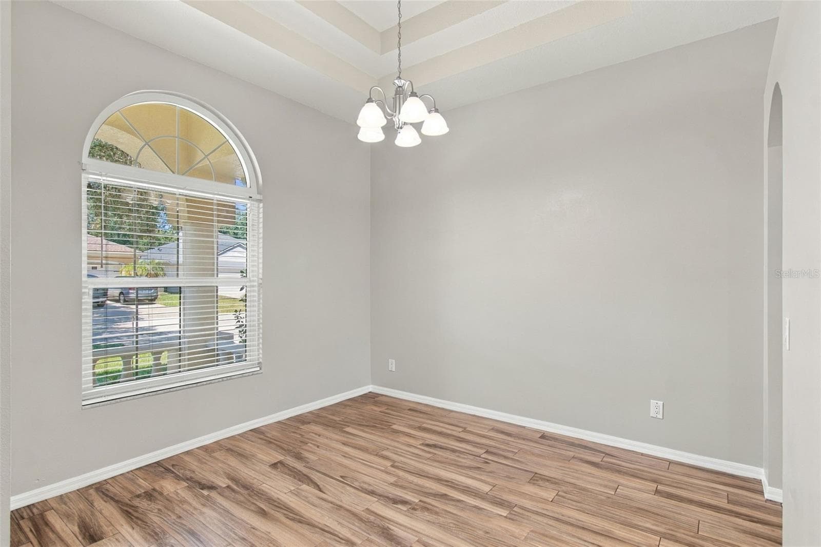 Single Family Residence at 1815 WINN ARTHUR, VALRICO, photo 14 of 100
