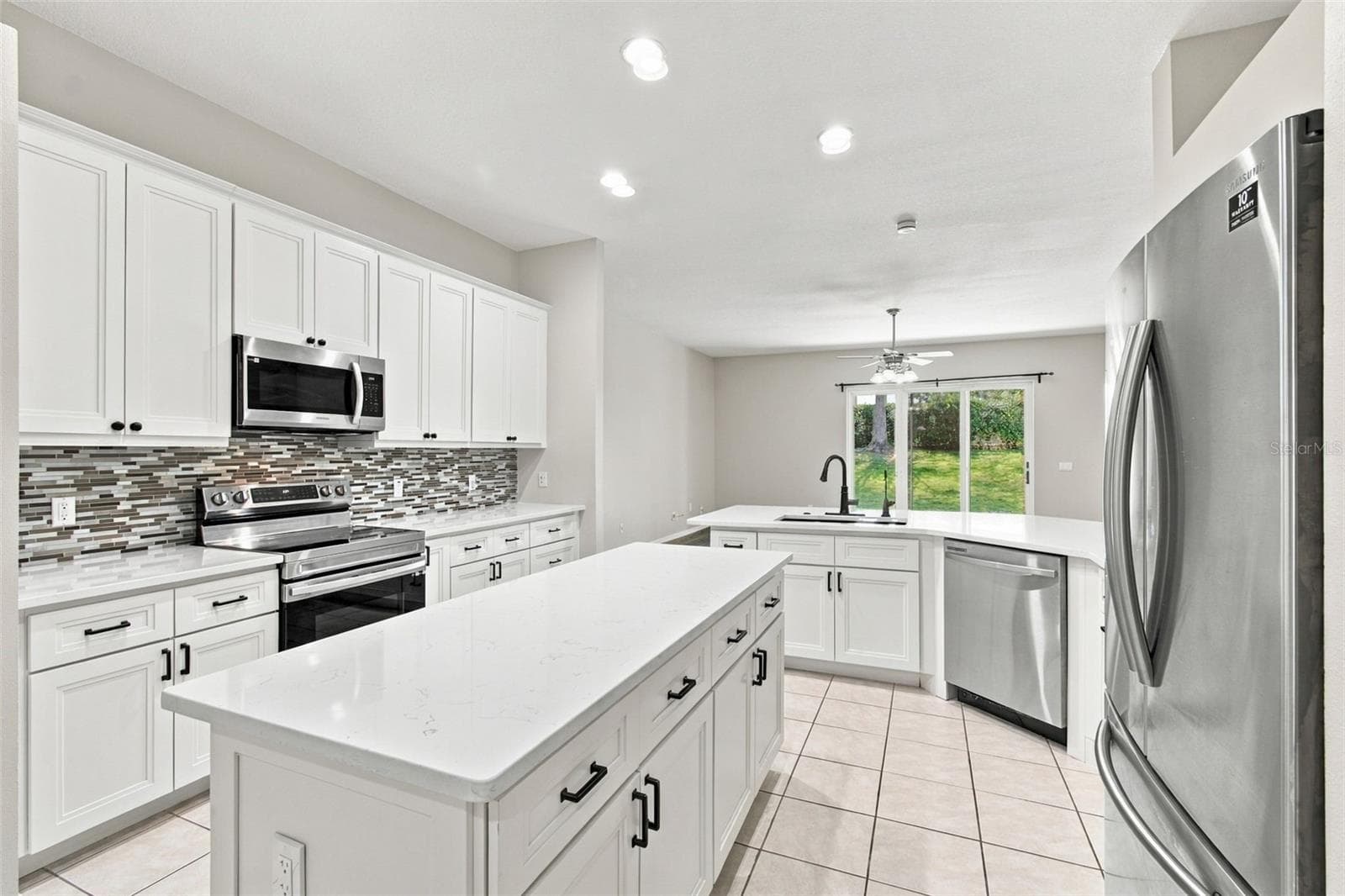 Single Family Residence at 1815 WINN ARTHUR, VALRICO, photo 23 of 100