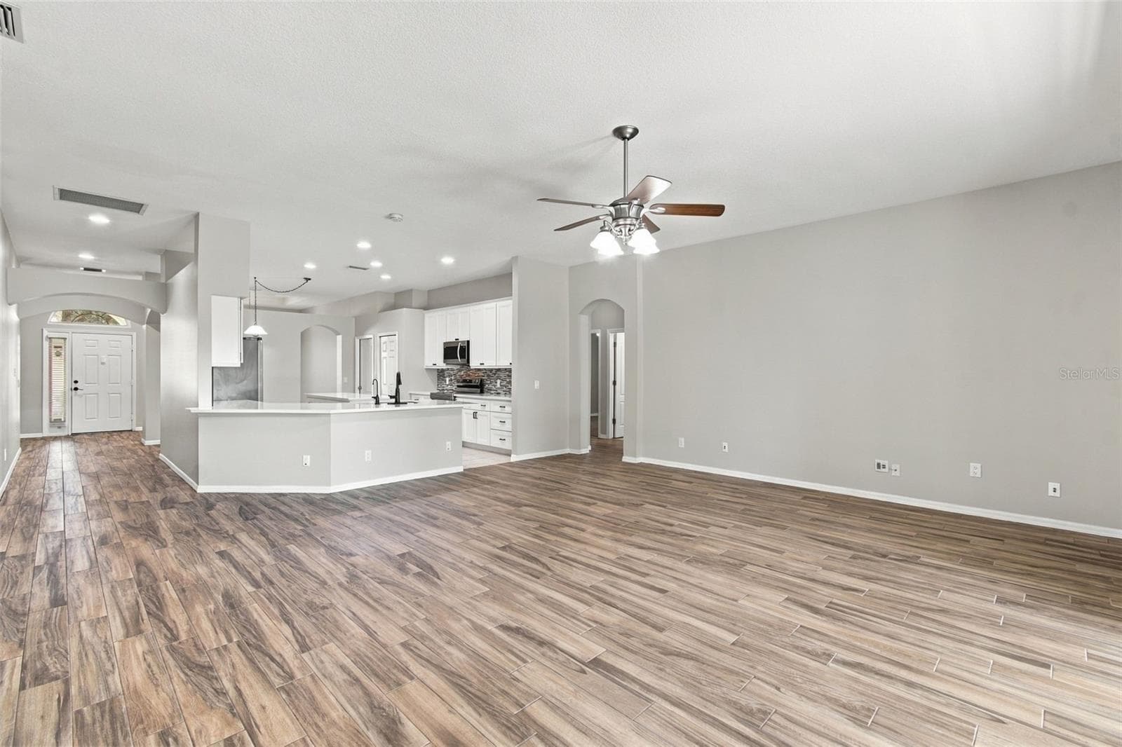 Single Family Residence at 1815 WINN ARTHUR, VALRICO, photo 34 of 100