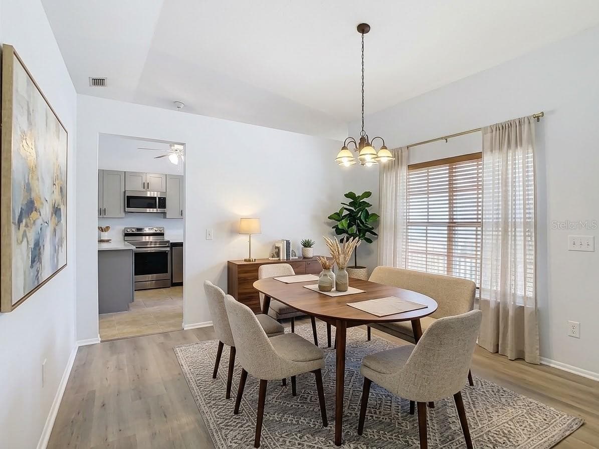 Dining room - 1056 SHADY HOLLOW DR, DELAND