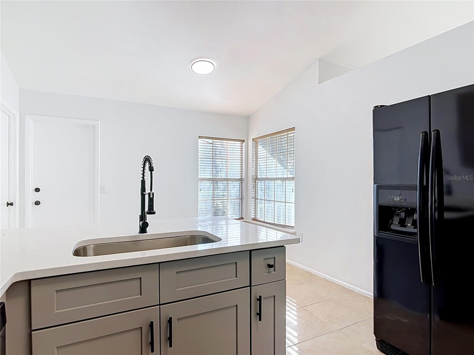 Kitchen - 1056 SHADY HOLLOW DR, DELAND