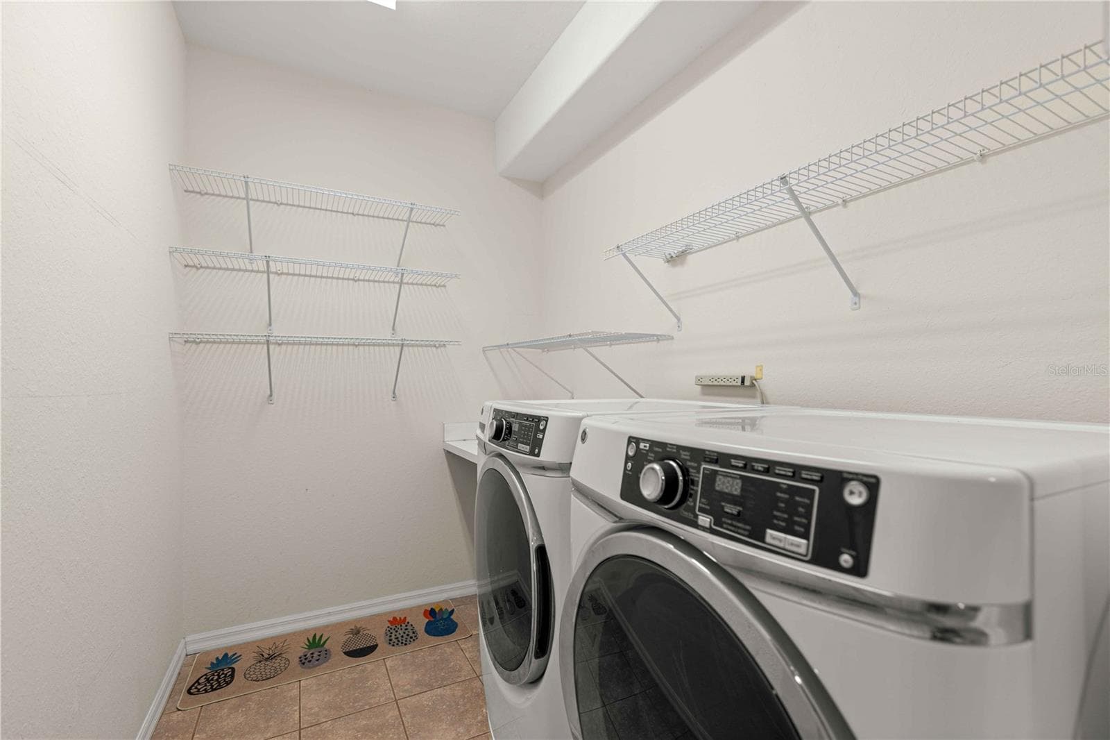 Single Family Residence at 9120 SE 125TH LOOP, SUMMERFIELD, photo 32 of 78