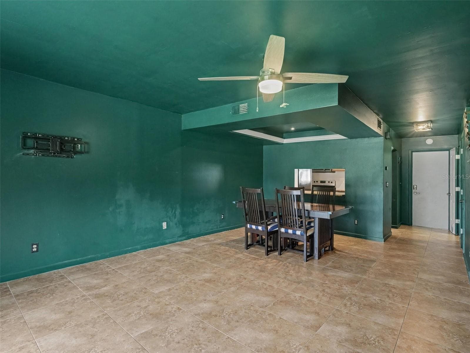 Townhouse at 3390 RAMBLEWOOD CT, SARASOTA, photo 6 of 23