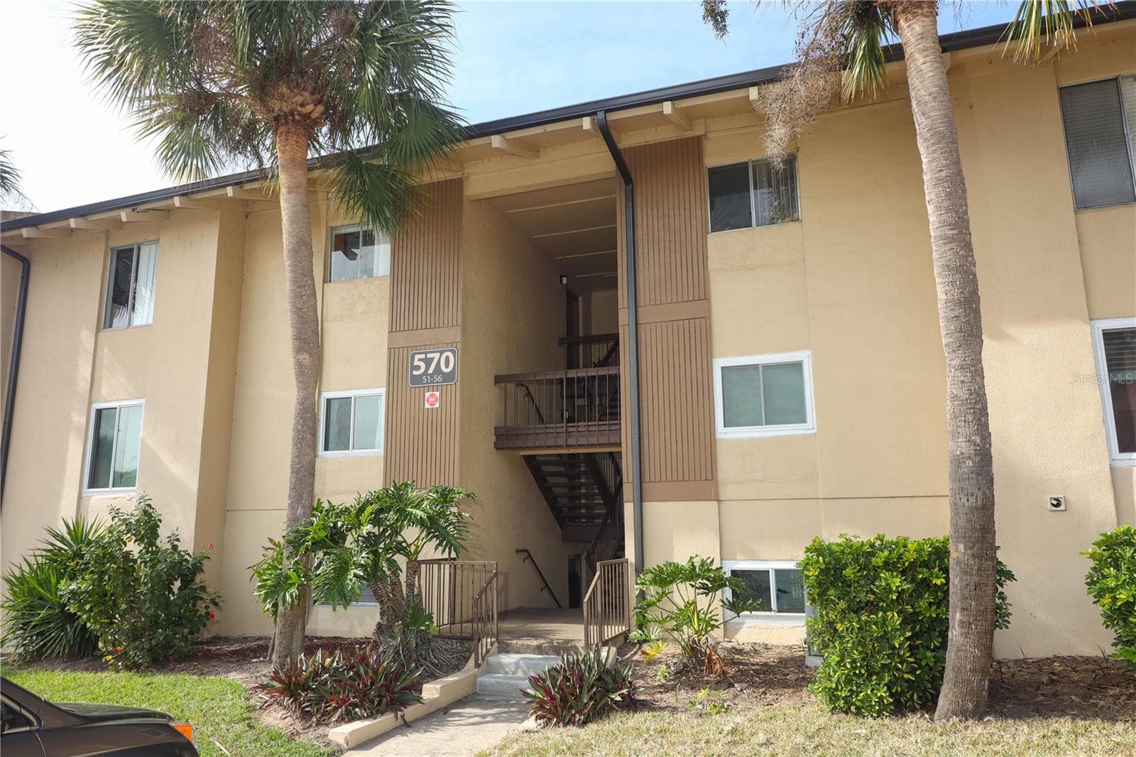 570 ORANGE DR #51