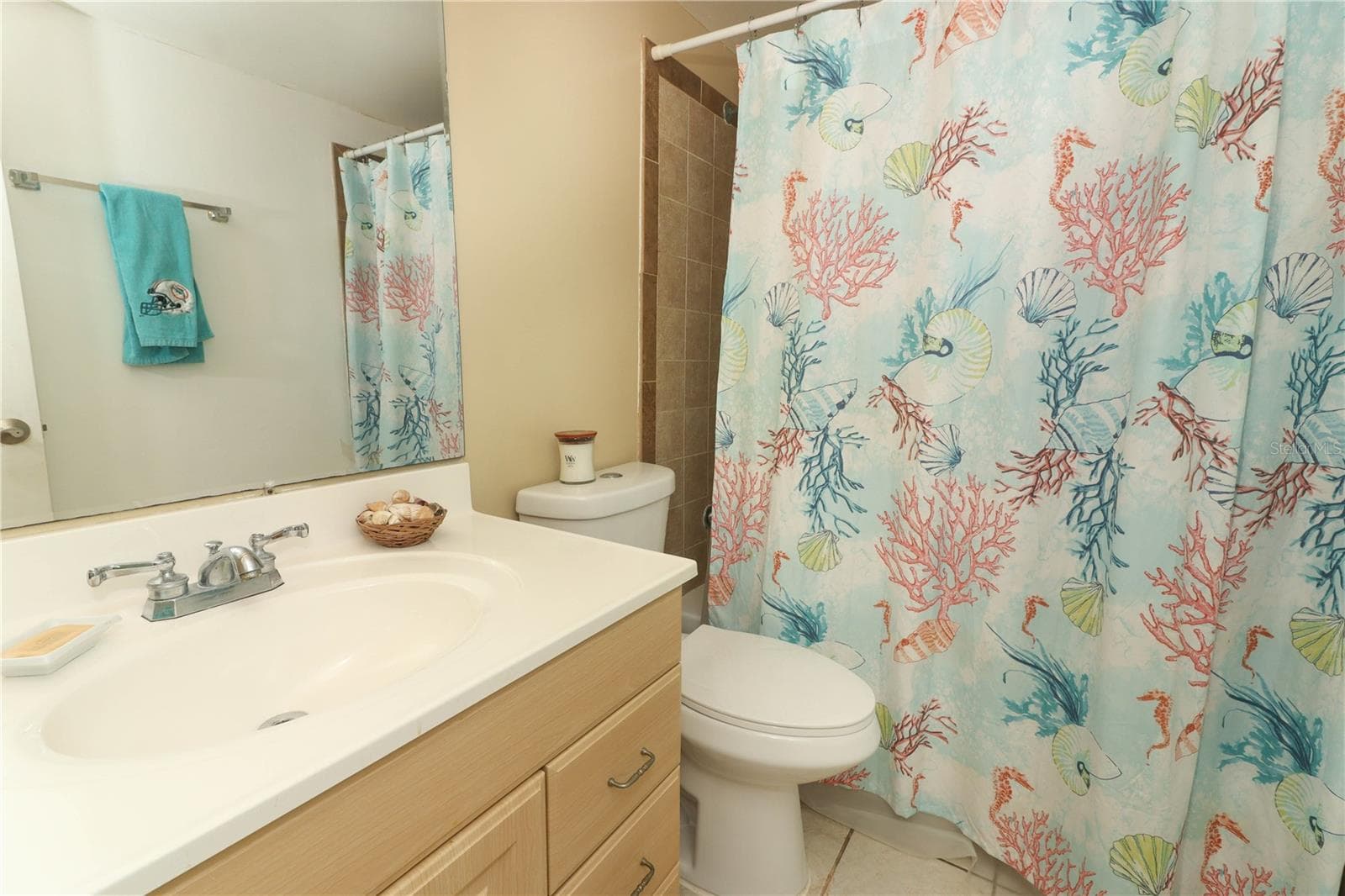 Guest bathroom - 570 ORANGE DR #51, ALTAMONTE SPRINGS