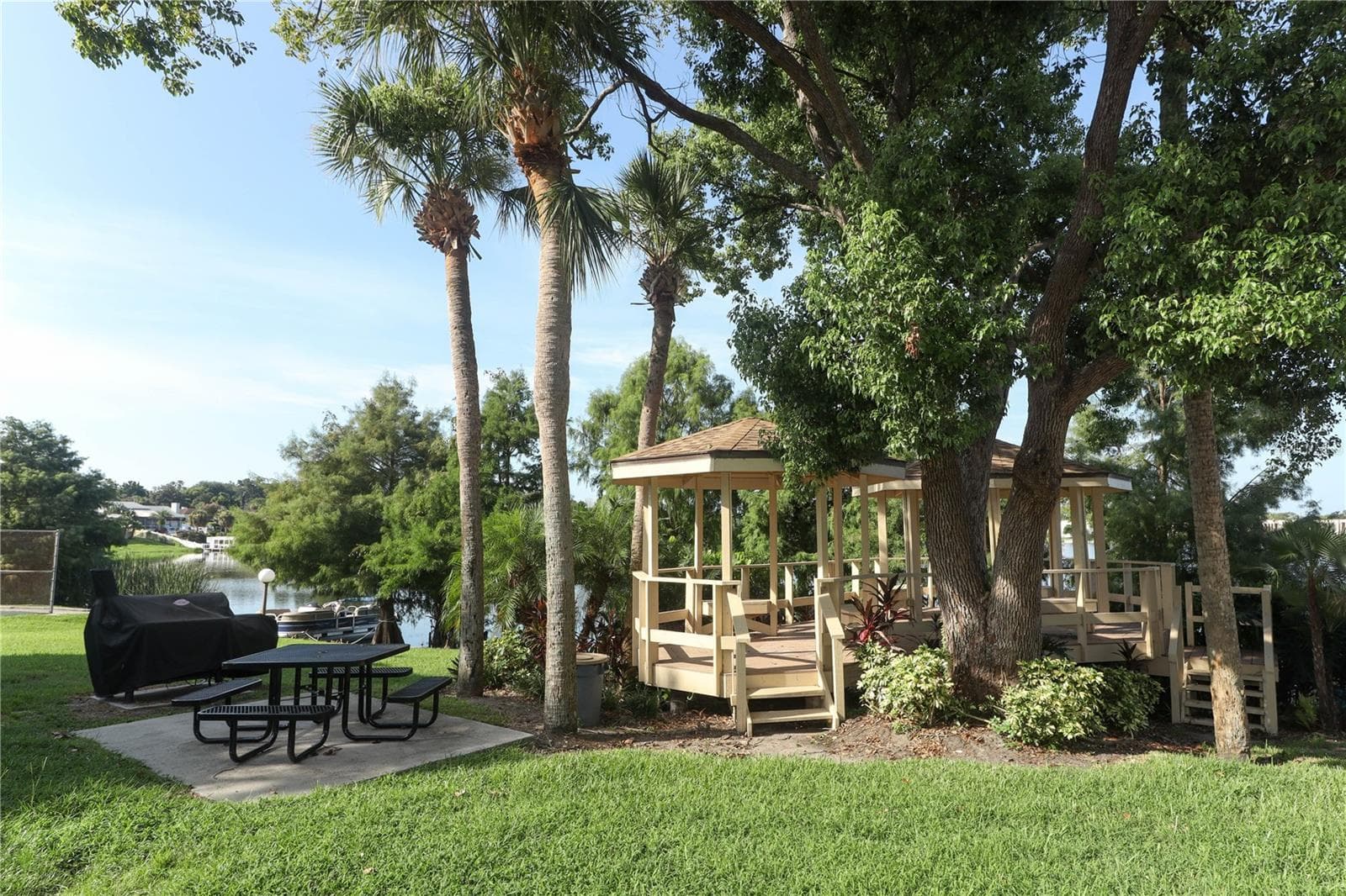 Condominium at 570 ORANGE DR #51, ALTAMONTE SPRINGS, photo 35 of 49