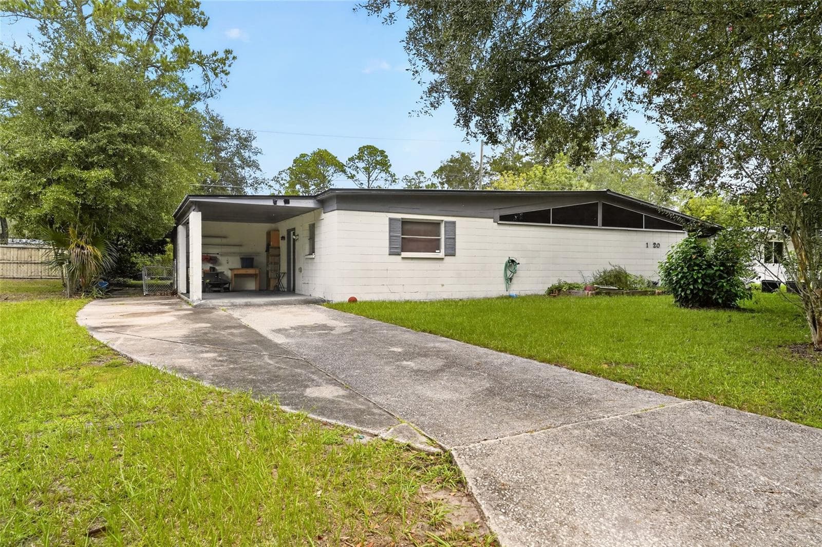 1320 NE 28TH AVE