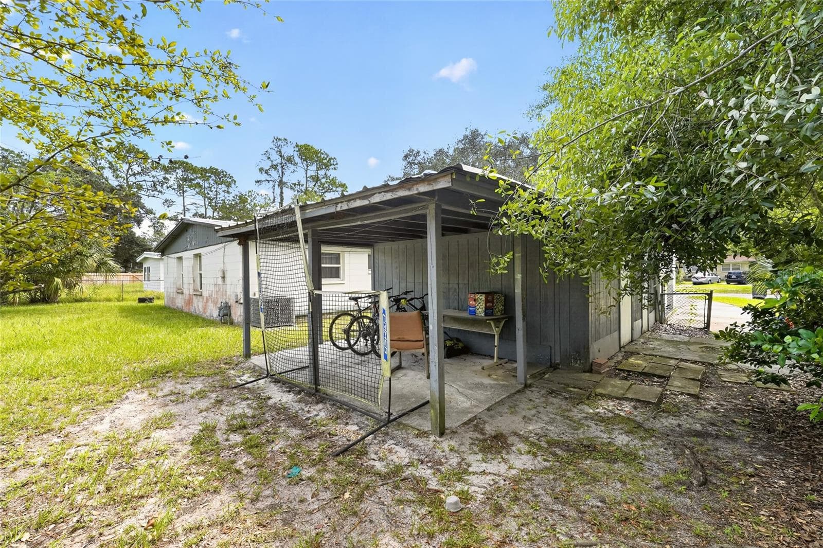 Single Family Residence at 1320 NE 28TH AVE, GAINESVILLE, photo 35 of 38