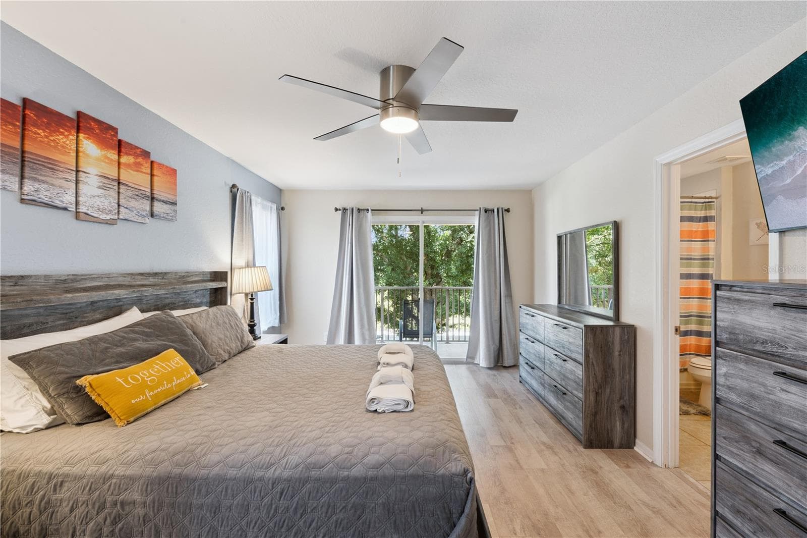 Primary Bedroom - 570 CALABRIA AVE, DAVENPORT