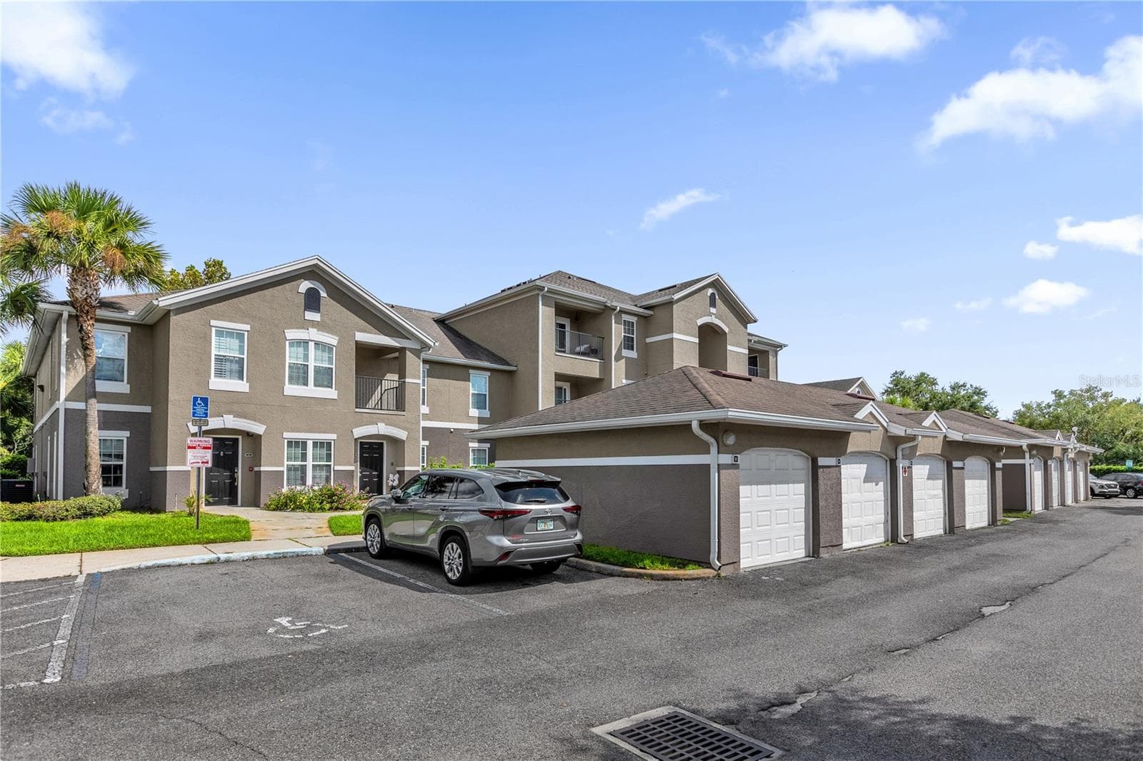 Condominium at 6560 SWISSCO DR #322, ORLANDO, photo 3 of 24