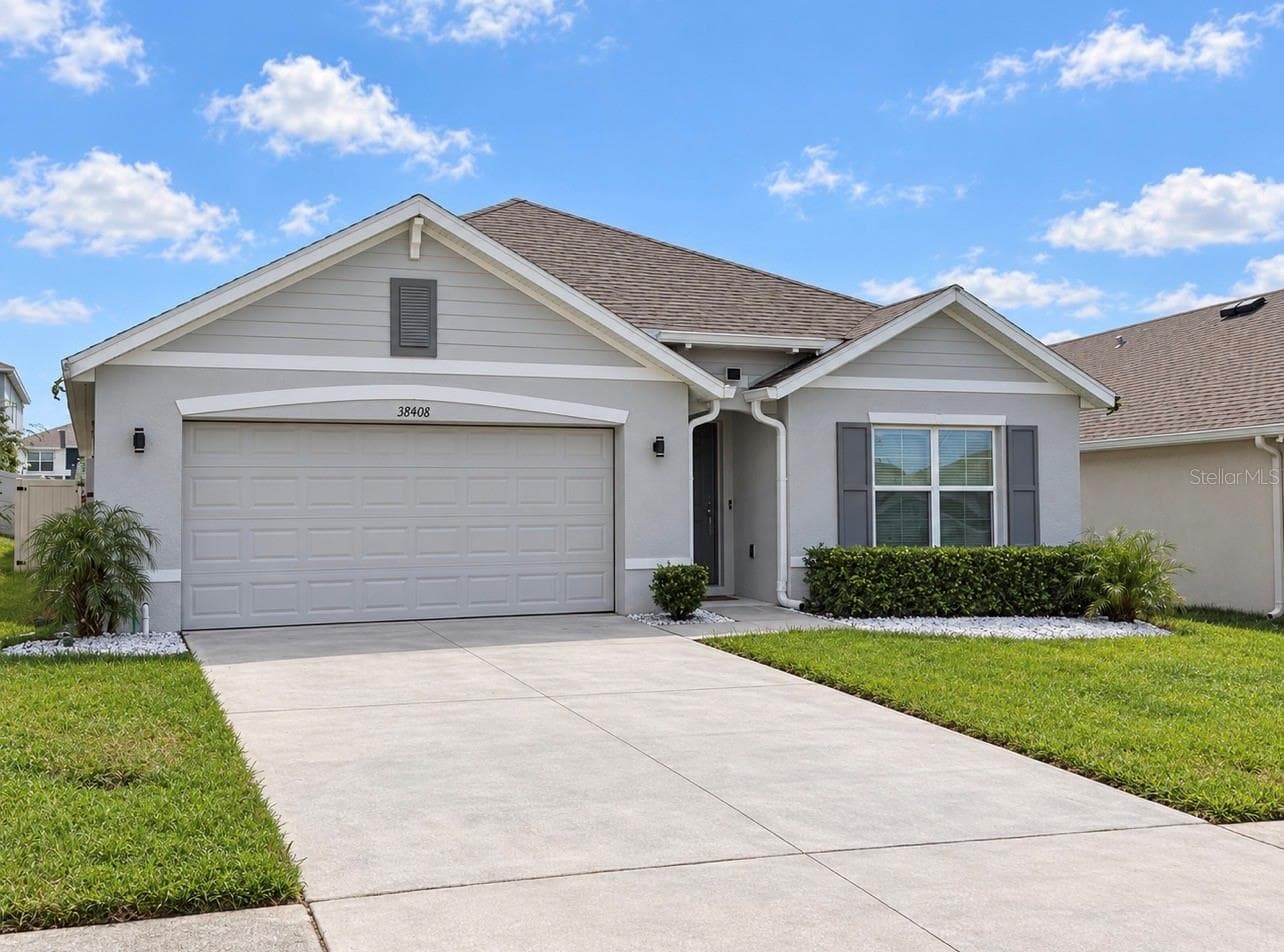 Single Family Residence at 38408 SONNET LANDING, ZEPHYRHILLS, photo 2 of 34
