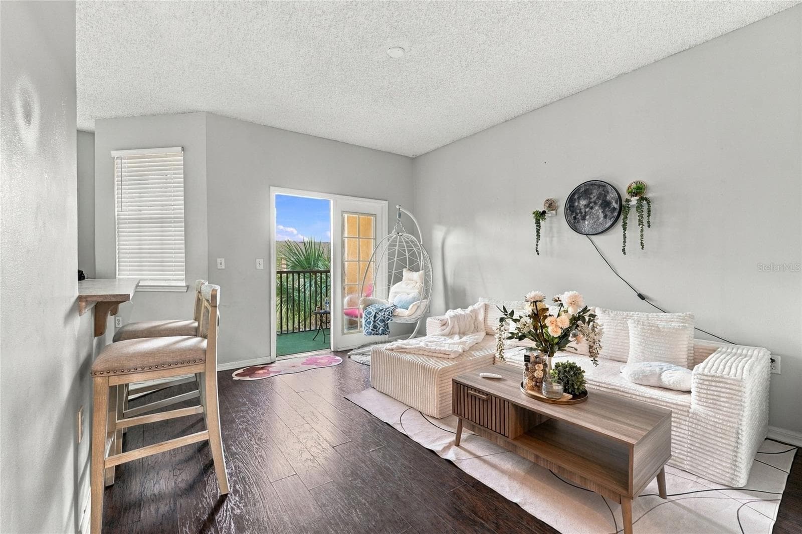 Living room - 10873 WINDSOR WALK DR #4306, ORLANDO