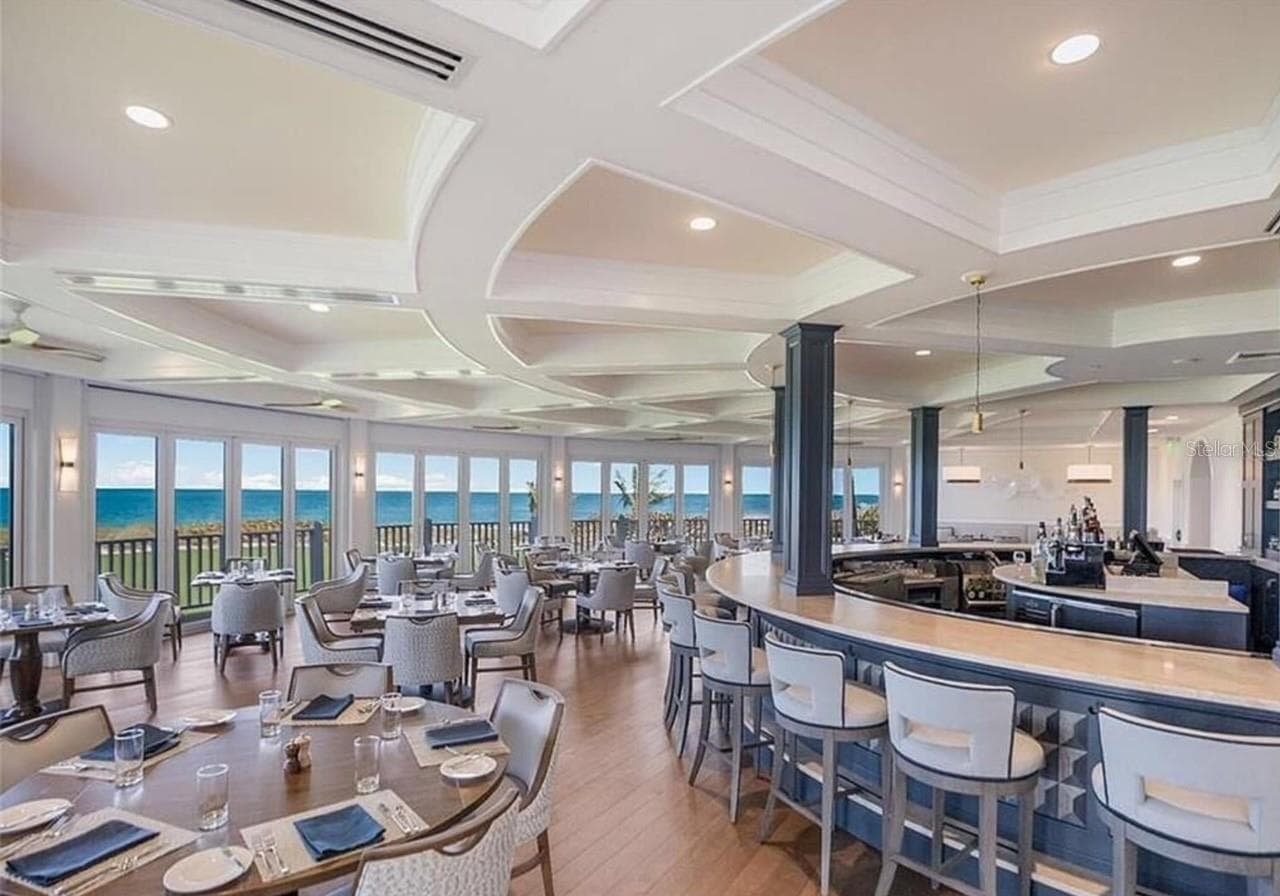 Pass Club Dining - 319 PILOT POINT LN, BOCA GRANDE