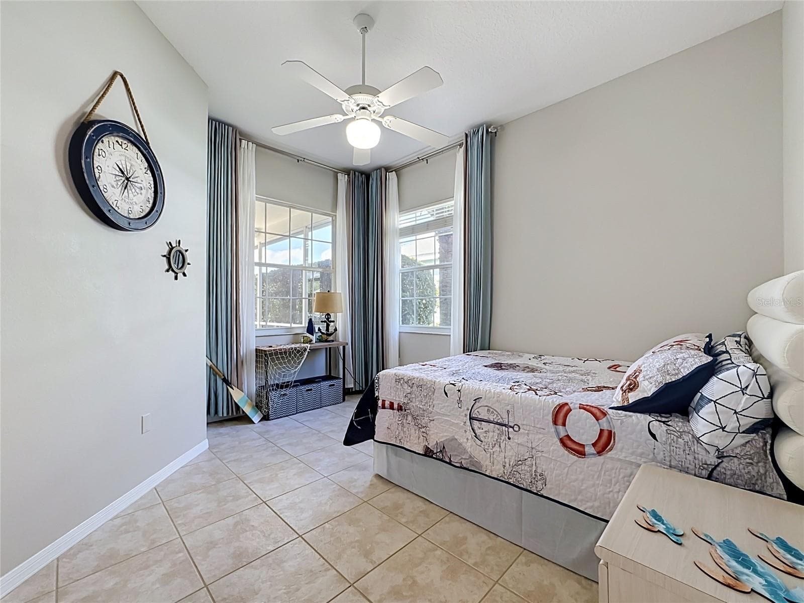 Single Family Residence at 4716 STARBOARD DR, BRADENTON, photo 37 of 77