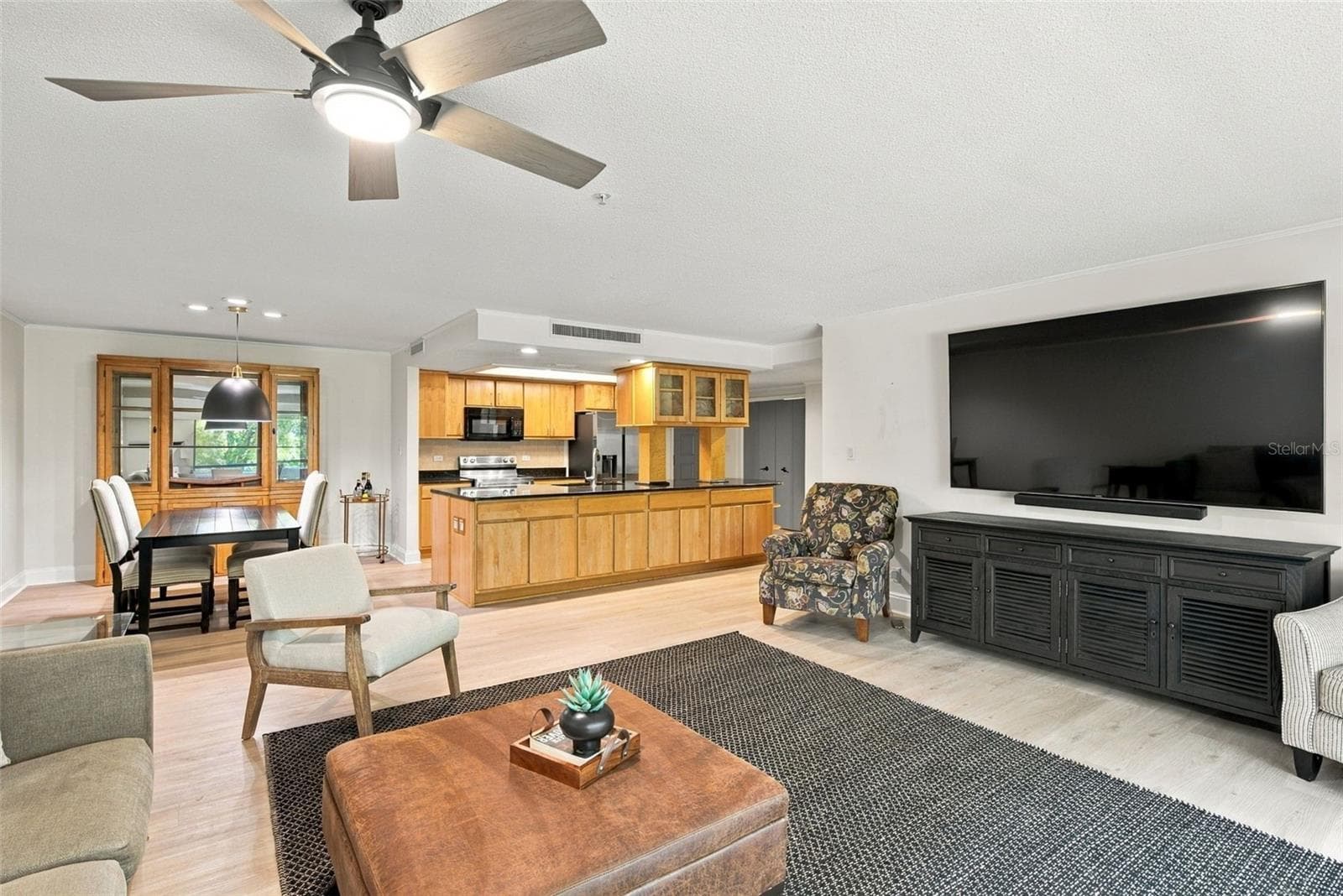 Condominium at 36750 US HIGHWAY 19 N #3131, PALM HARBOR, photo 5 of 73