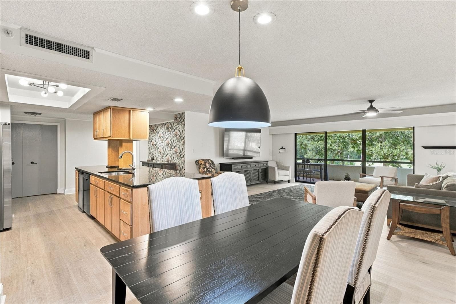Condominium at 36750 US HIGHWAY 19 N #3131, PALM HARBOR, photo 13 of 73