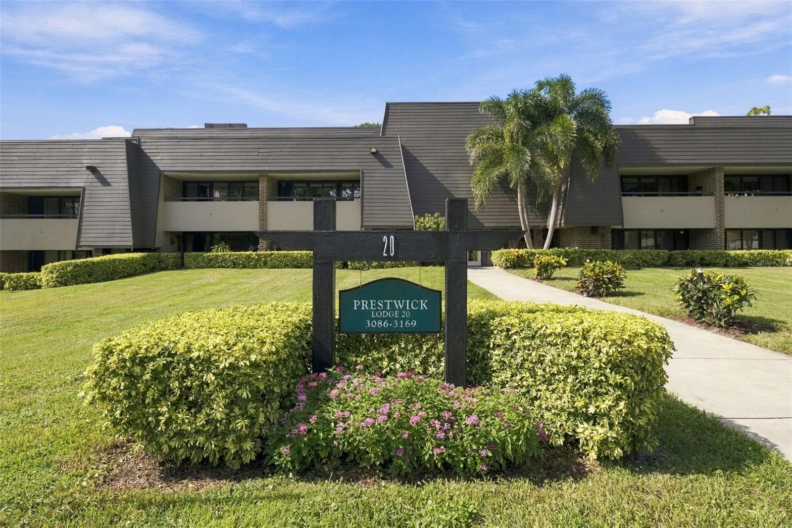 Condominium at 36750 US HIGHWAY 19 N #3131, PALM HARBOR, photo 44 of 73
