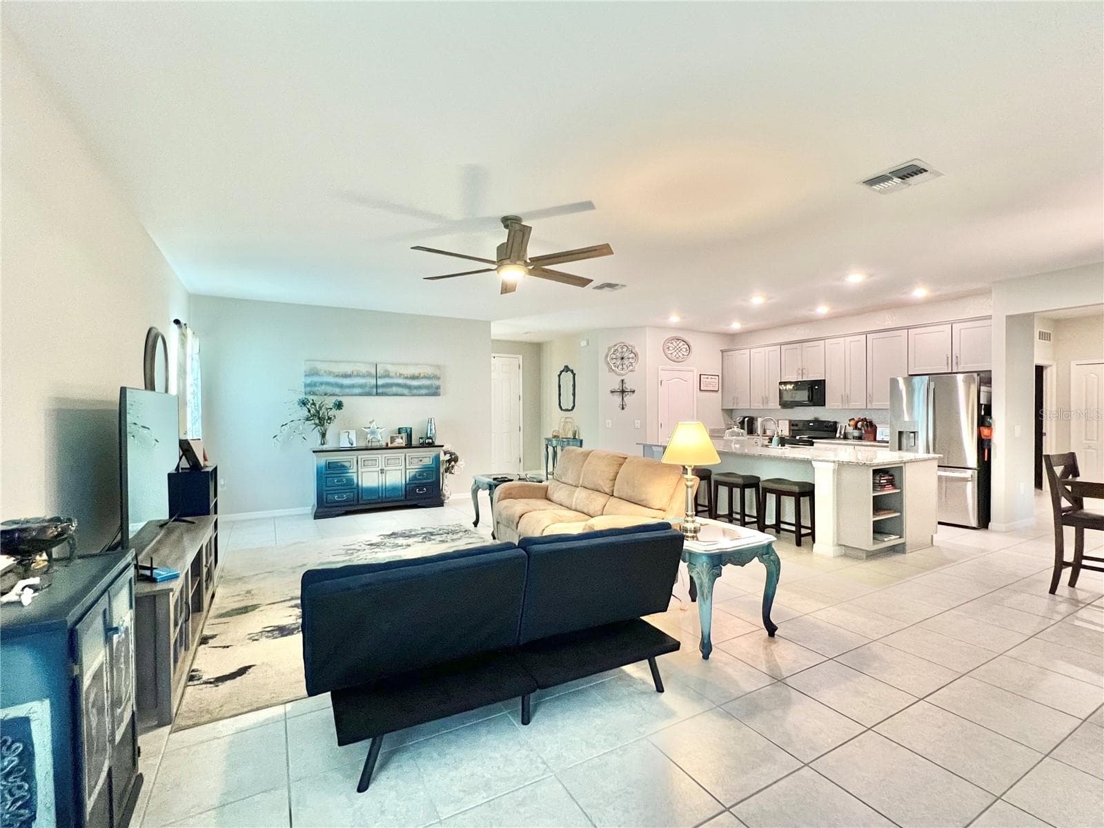 Single Family Residence at 25864 AYSEN DR, PUNTA GORDA, photo 9 of 28