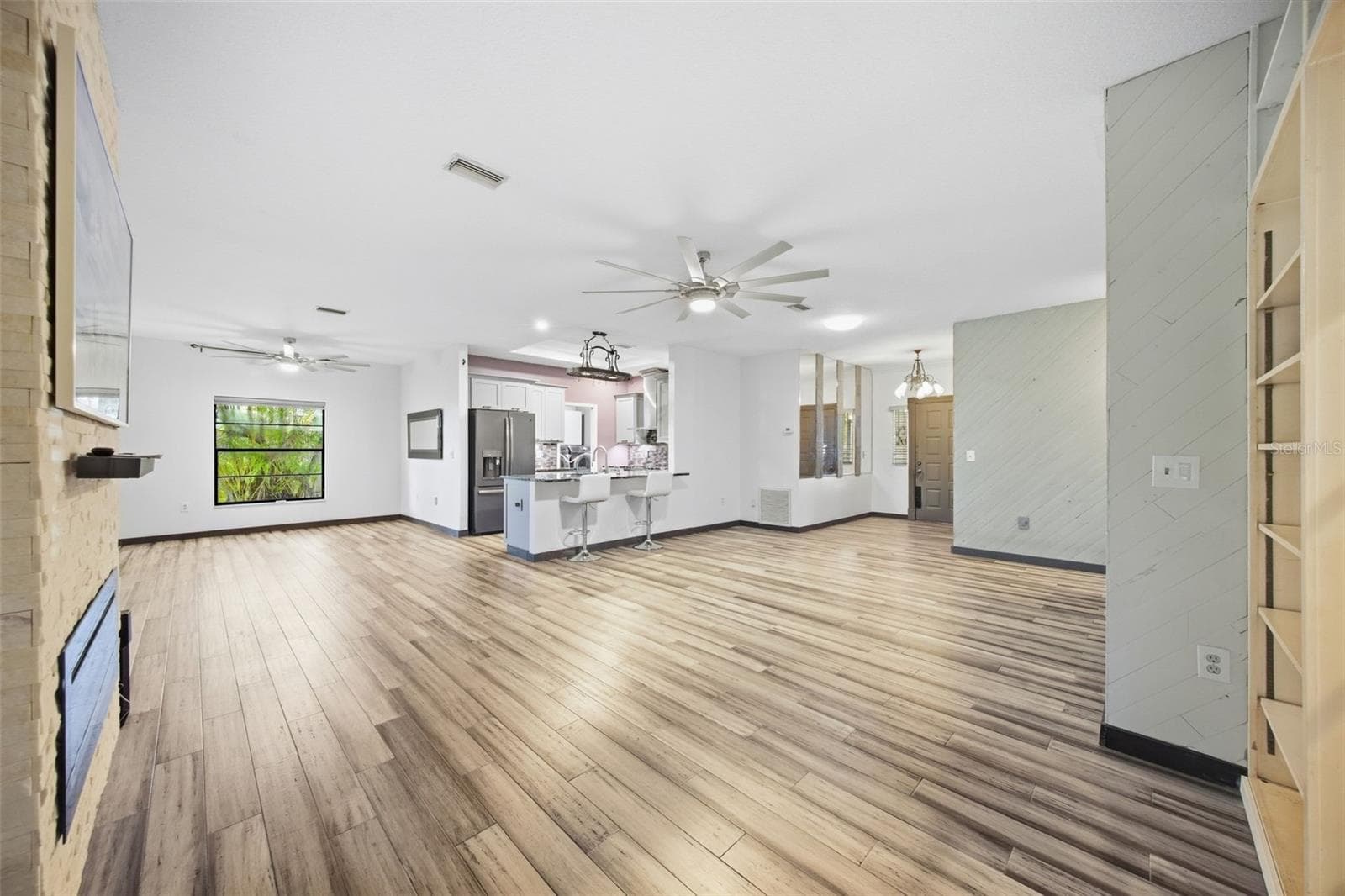 Single Family Residence at 4656 31ST CT E, BRADENTON, photo 6 of 44