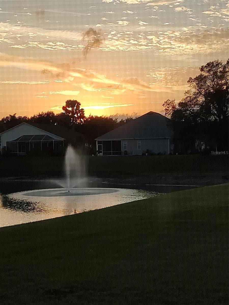 Watching the sunset while washing dishes - 1097 CARAVAN LOOP, POLK CITY