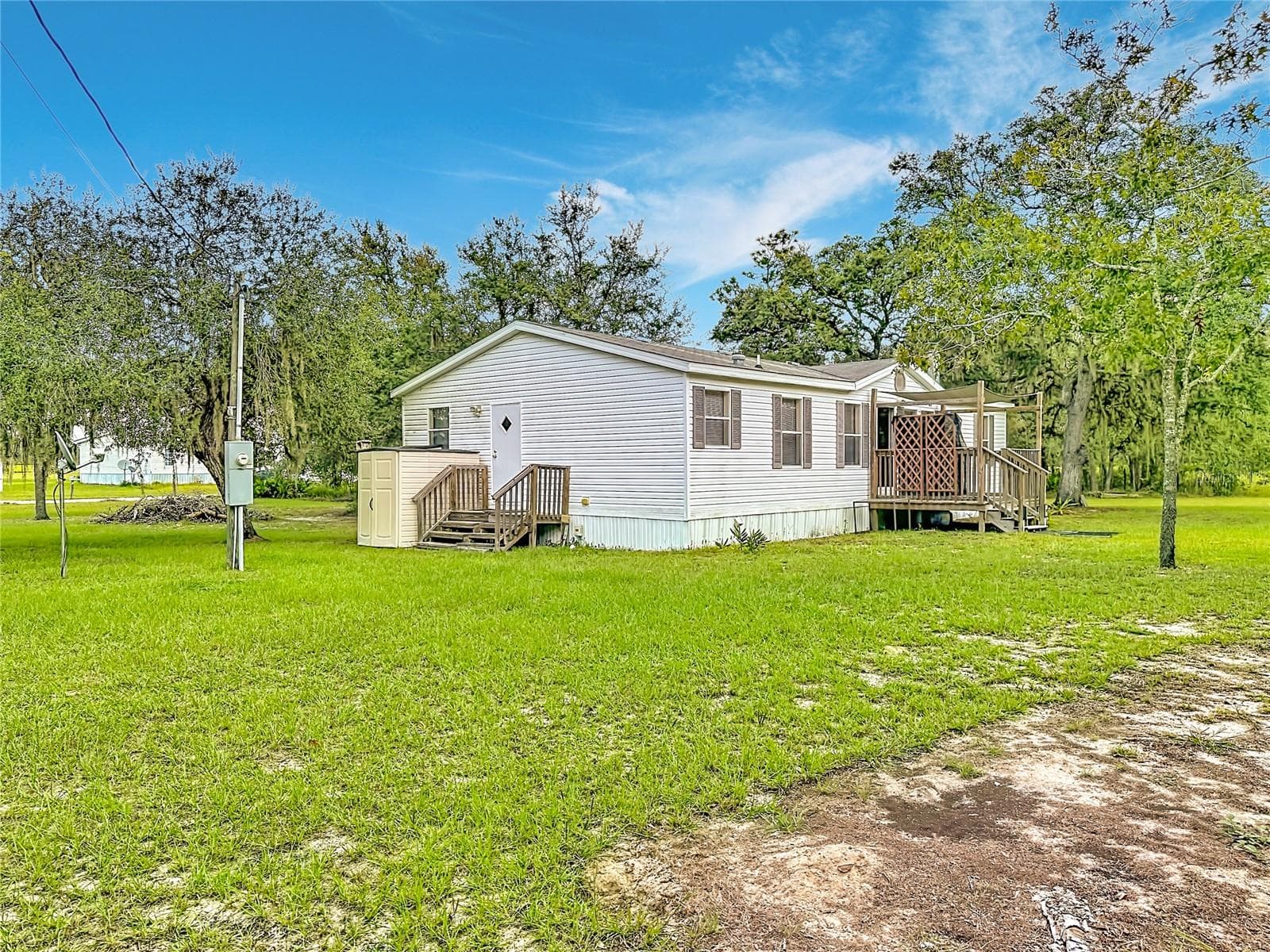 Manufactured Home at 12271 NE 106TH ST, ARCHER, photo 22 of 26