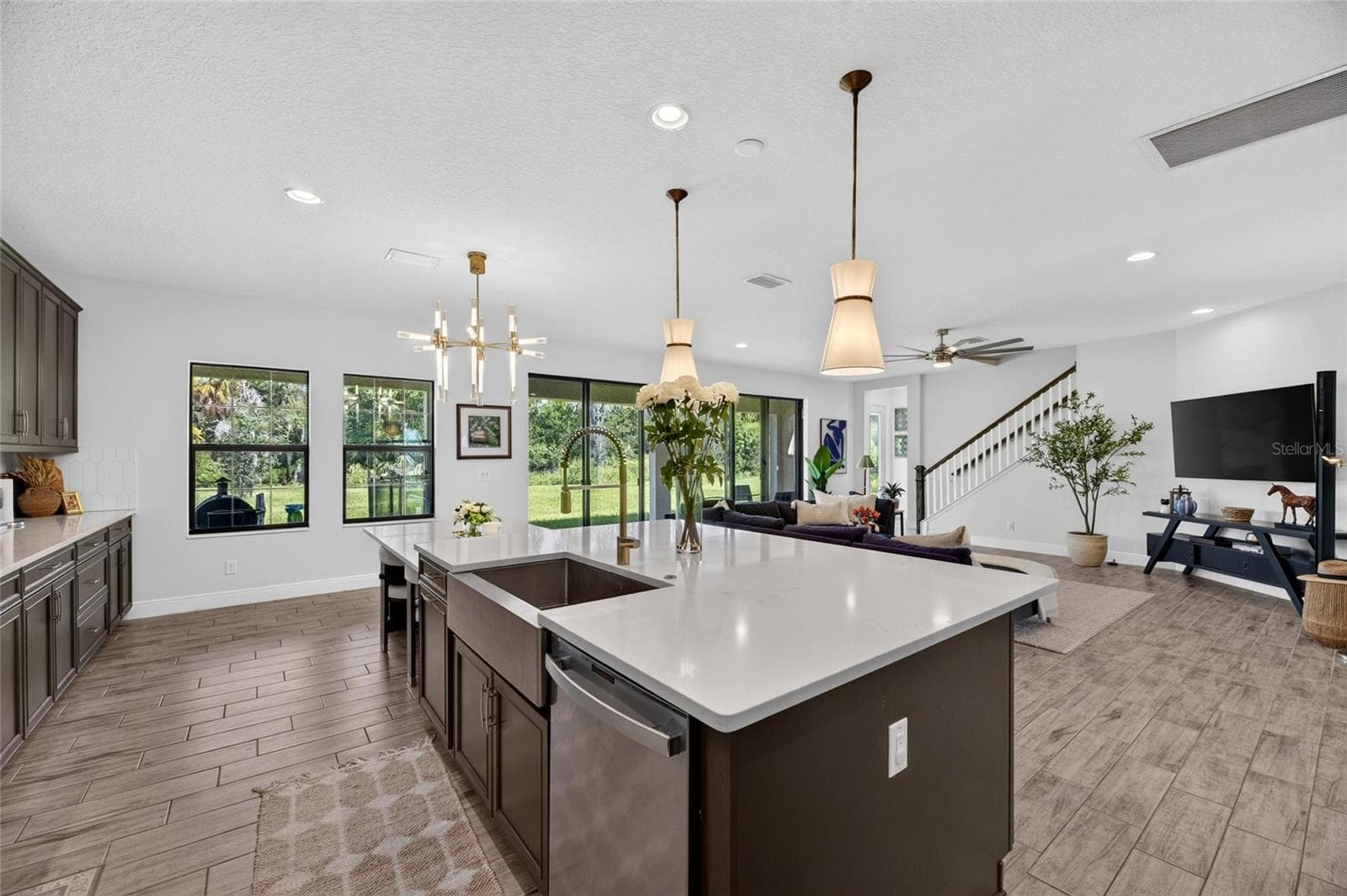 Single Family Residence at 9125 WARM SPRINGS CIR, PARRISH, photo 18 of 76