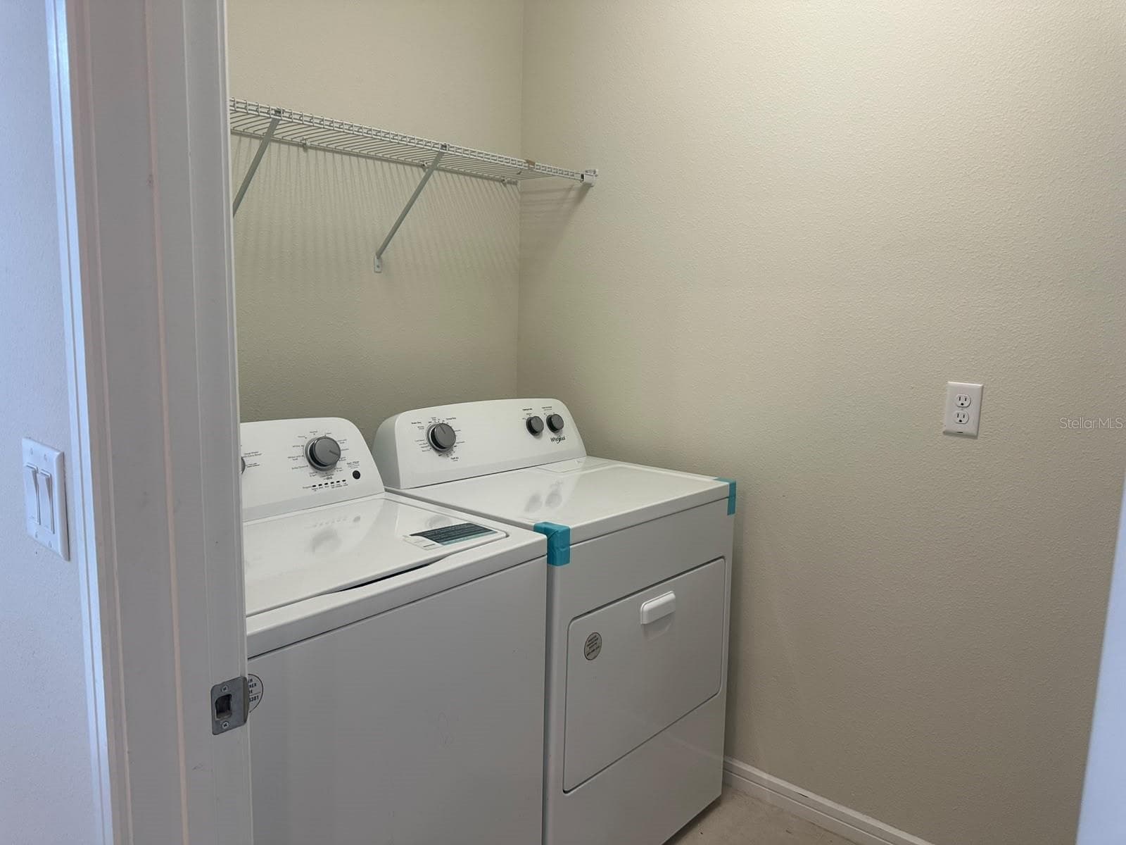 Townhouse at 14339 SAPELO BEACH DR, ORLANDO, photo 12 of 48