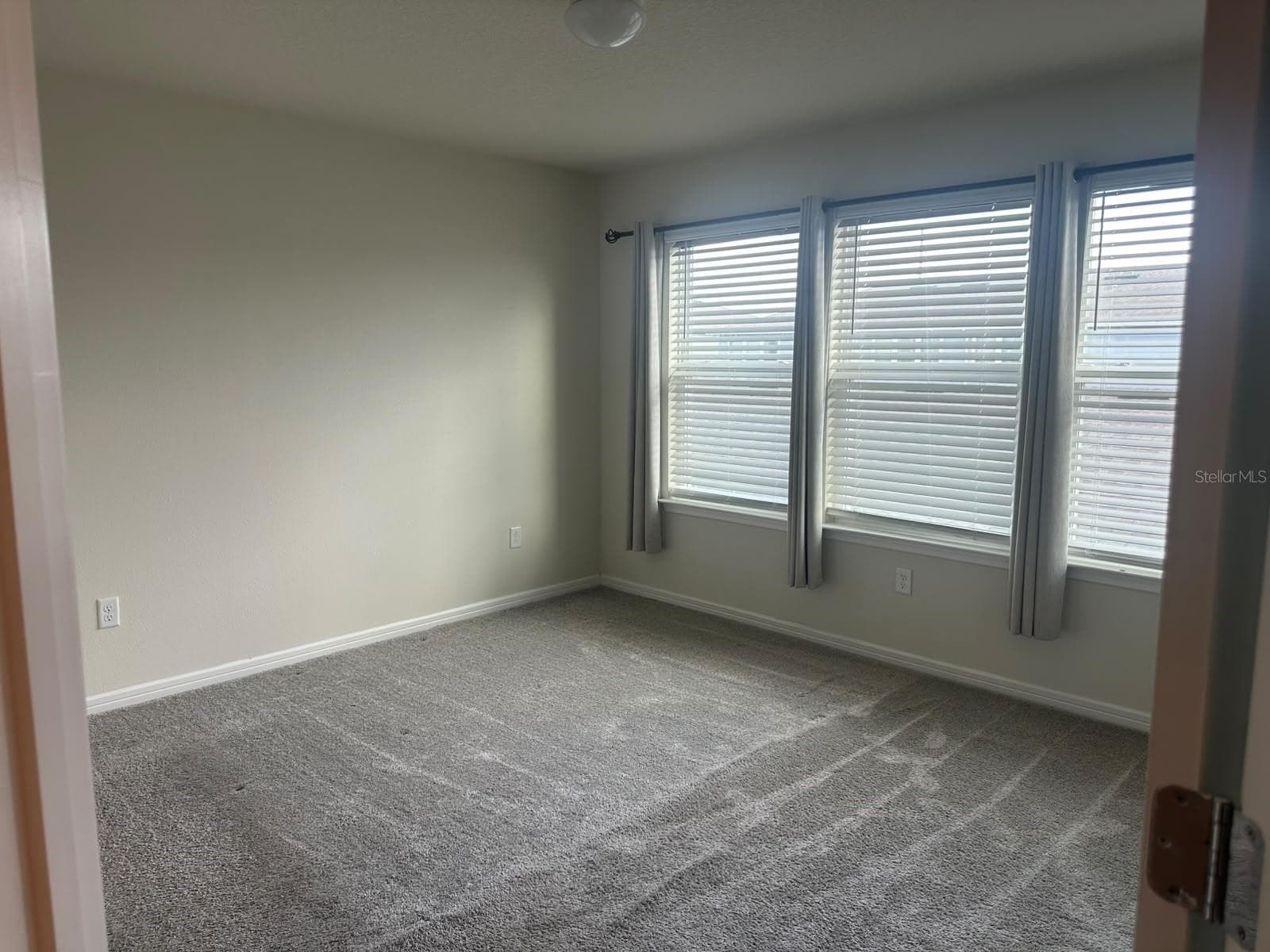 Townhouse at 14339 SAPELO BEACH DR, ORLANDO, photo 26 of 48