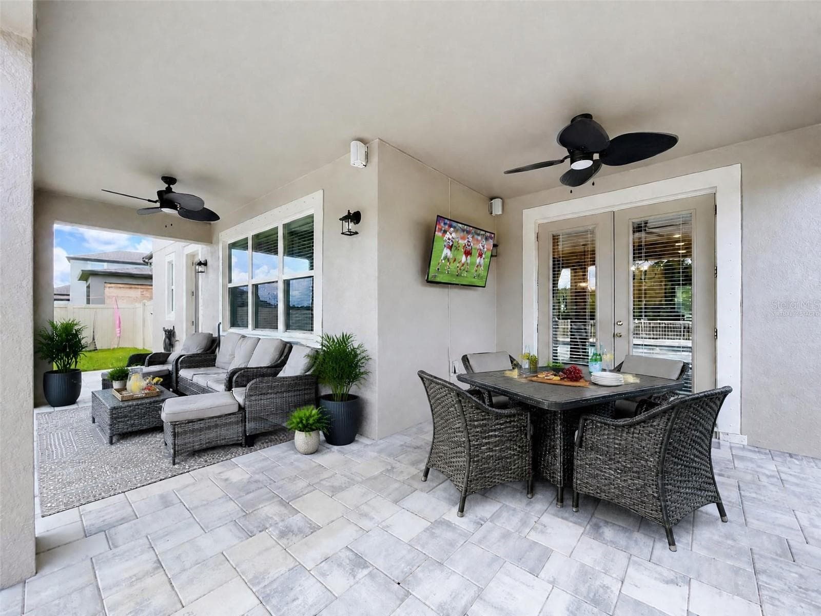Virtually staged - 12093 NOUVEAU AVE, SPRING HILL
