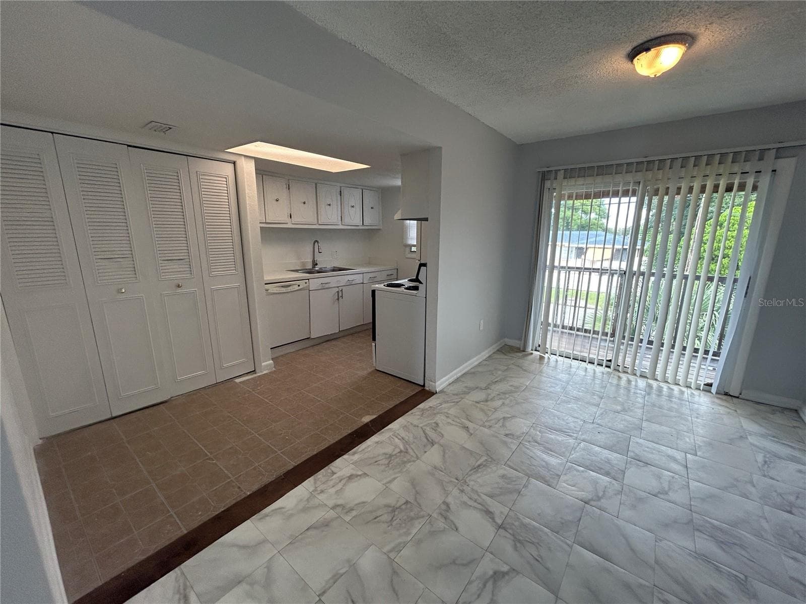 Condominium at 2755 L B MCLEOD RD #2755C, ORLANDO, photo 4 of 13
