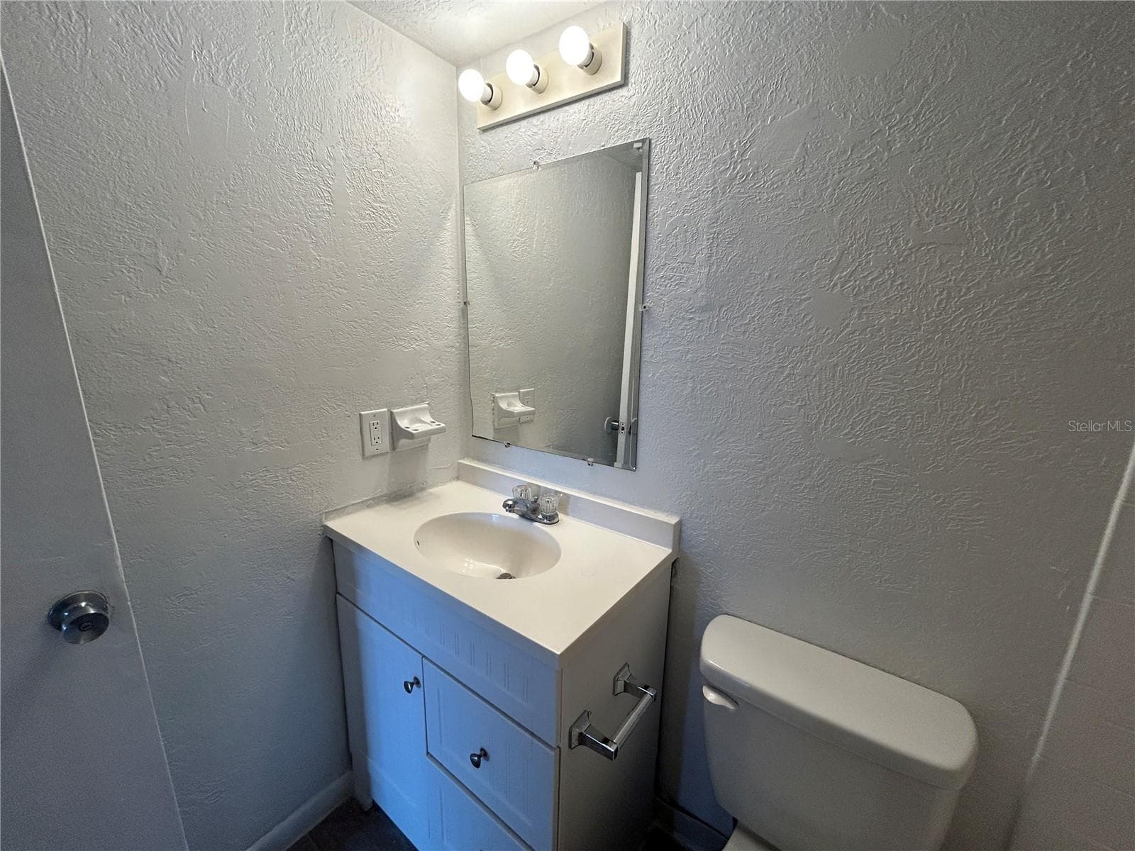 Condominium at 2755 L B MCLEOD RD #2755C, ORLANDO, photo 8 of 13