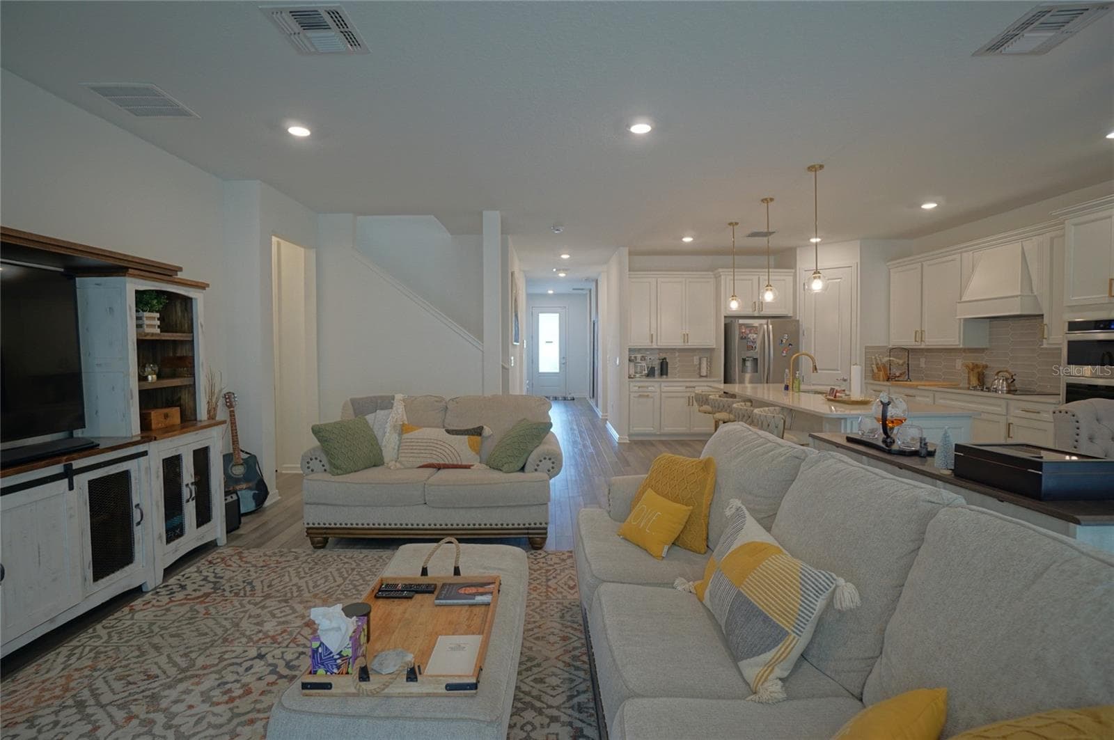Single Family Residence at 12905 BROOKSIDE MOSS DR, RIVERVIEW, photo 13 of 24