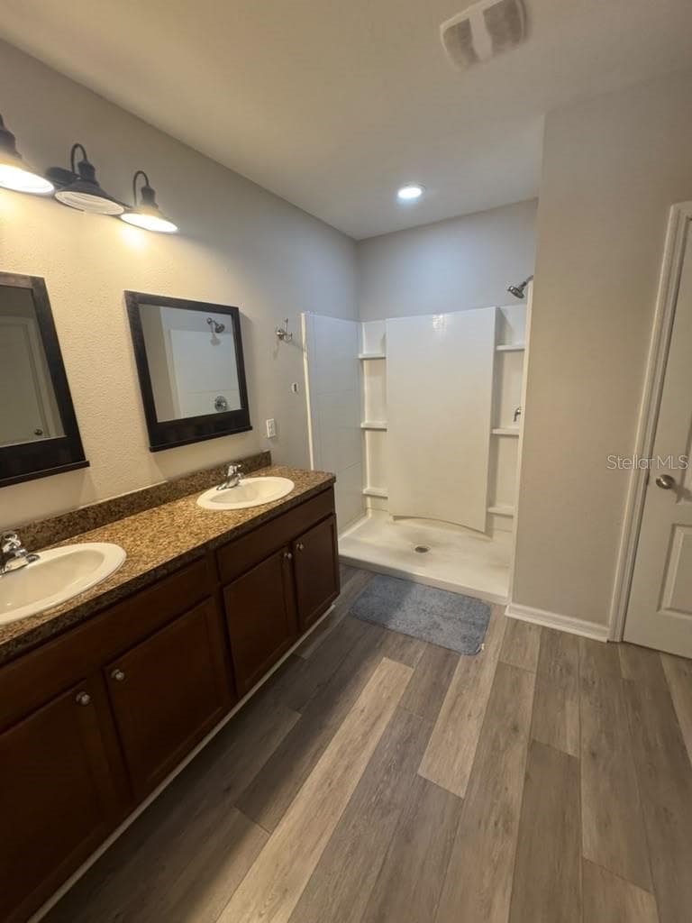 Single Family Residence at 7023 57TH TER E, PALMETTO, photo 35 of 57