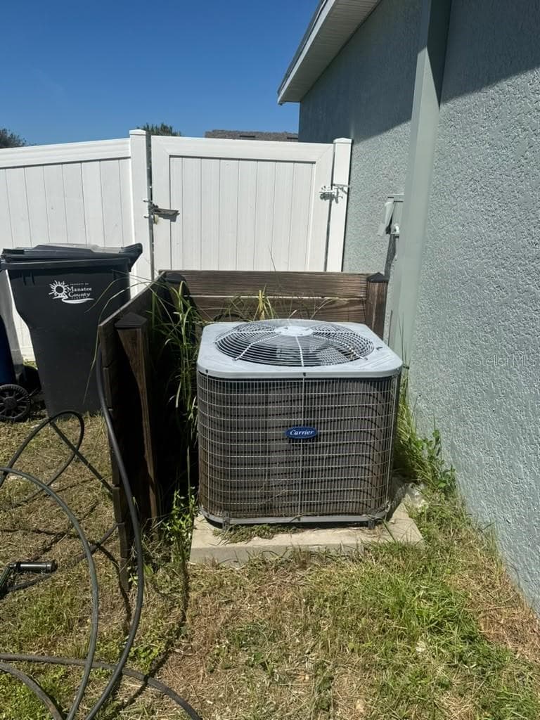 Single Family Residence at 7023 57TH TER E, PALMETTO, photo 48 of 57