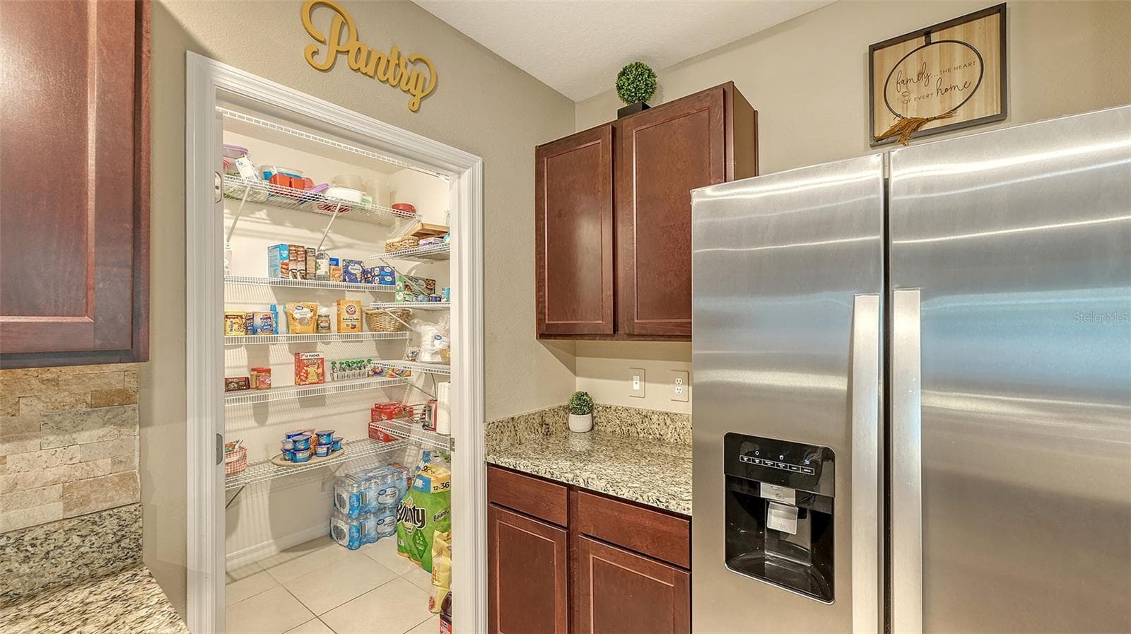 Single Family Residence at 3809 GOLDEN ORIOLE PKWY, SARASOTA, photo 12 of 48